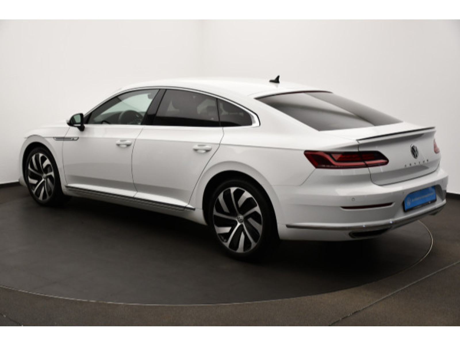 diagonalansicht-hinten-aussen