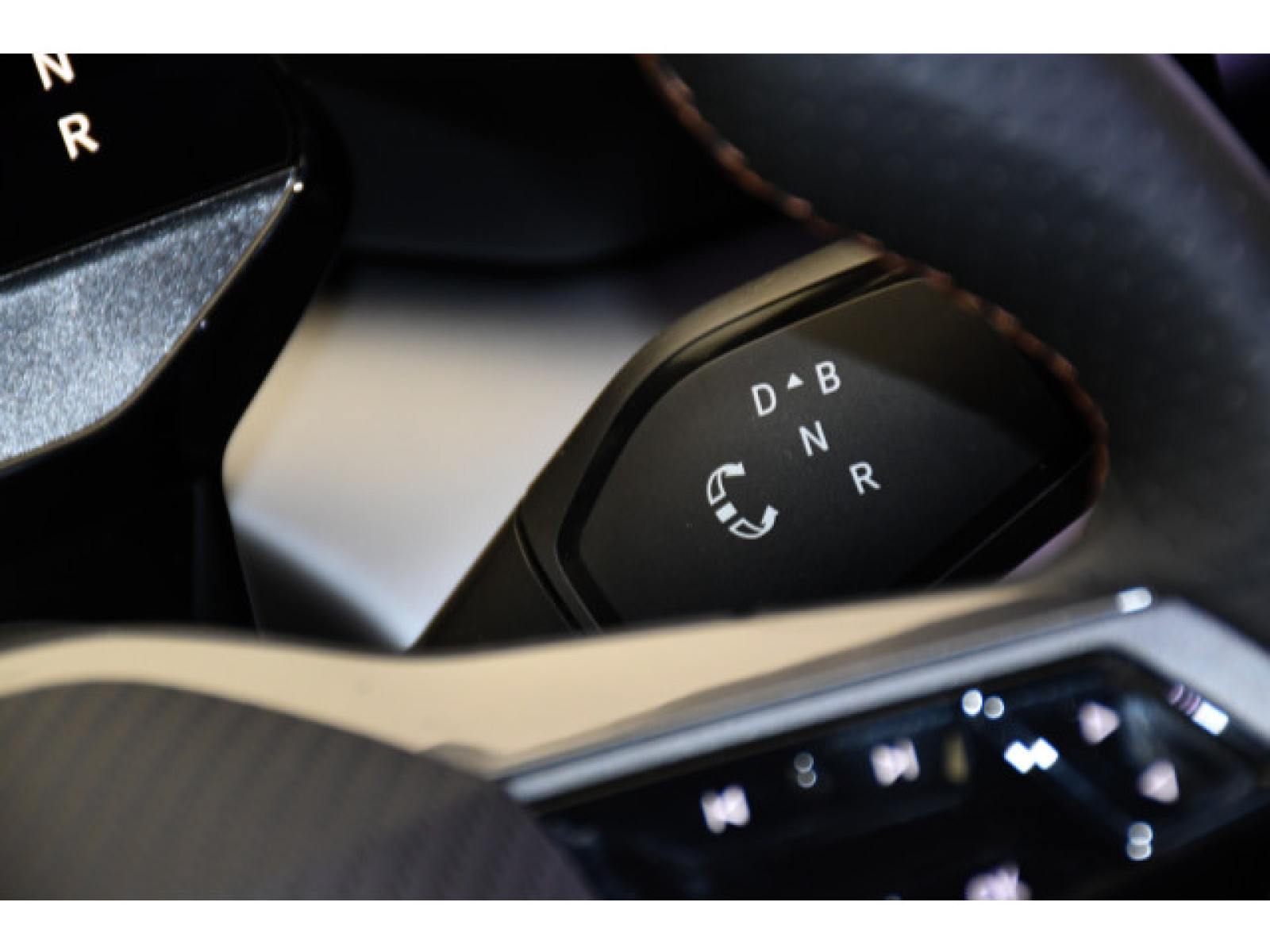 Cupra - Born_6