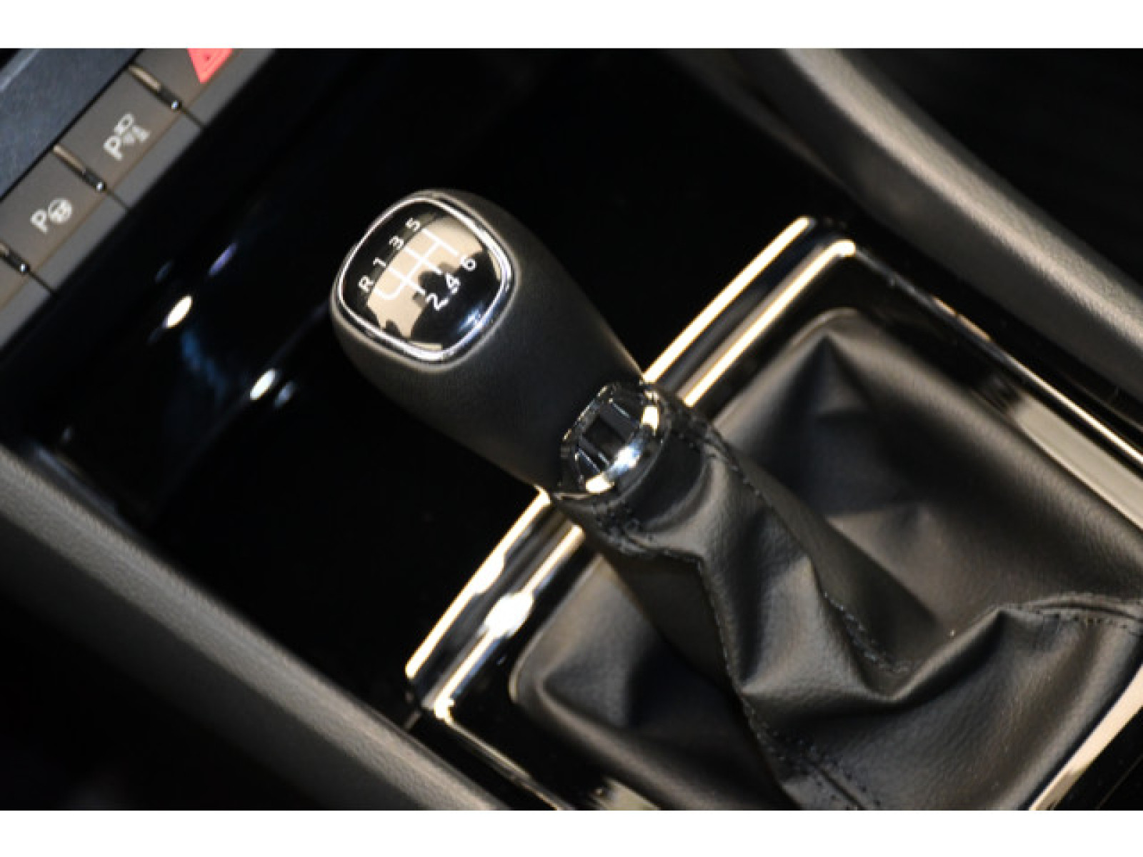 Škoda - Karoq_6