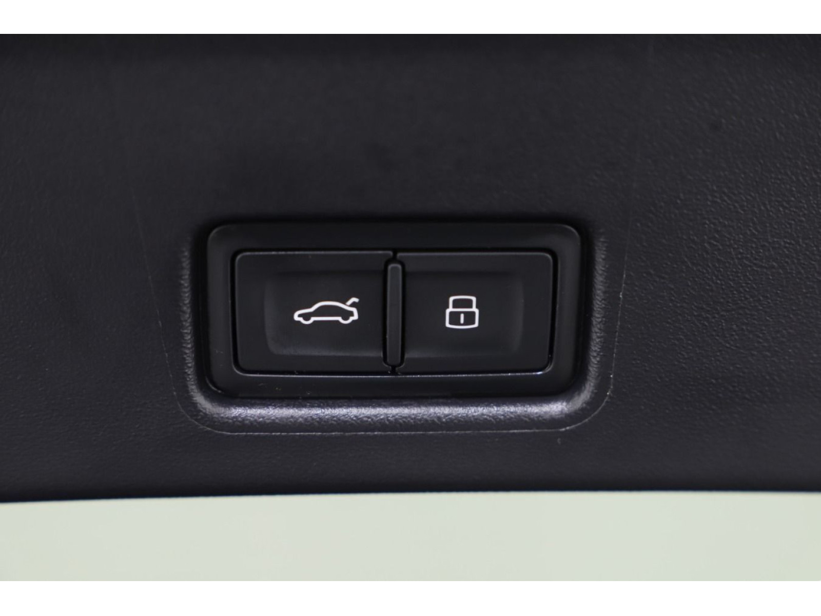 Audi - Q4 Sportback e-tron_16