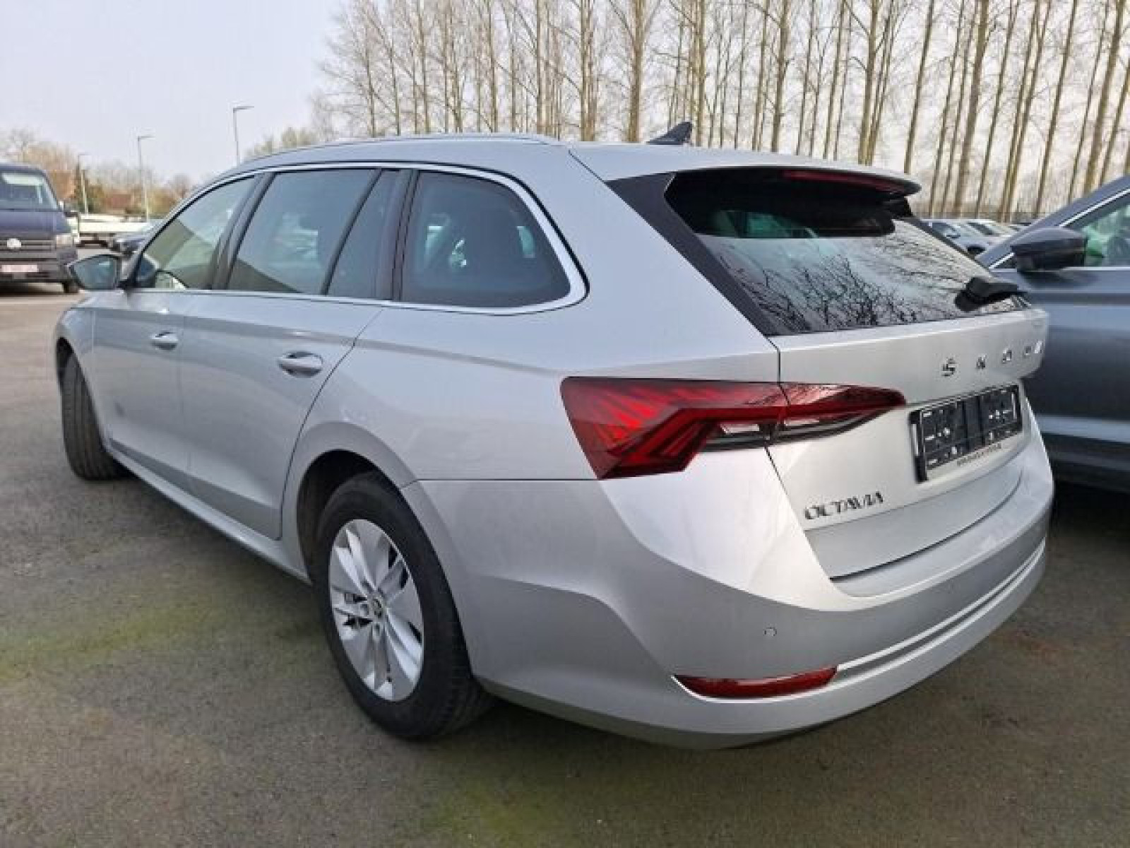 diagonalansicht-hinten-aussen