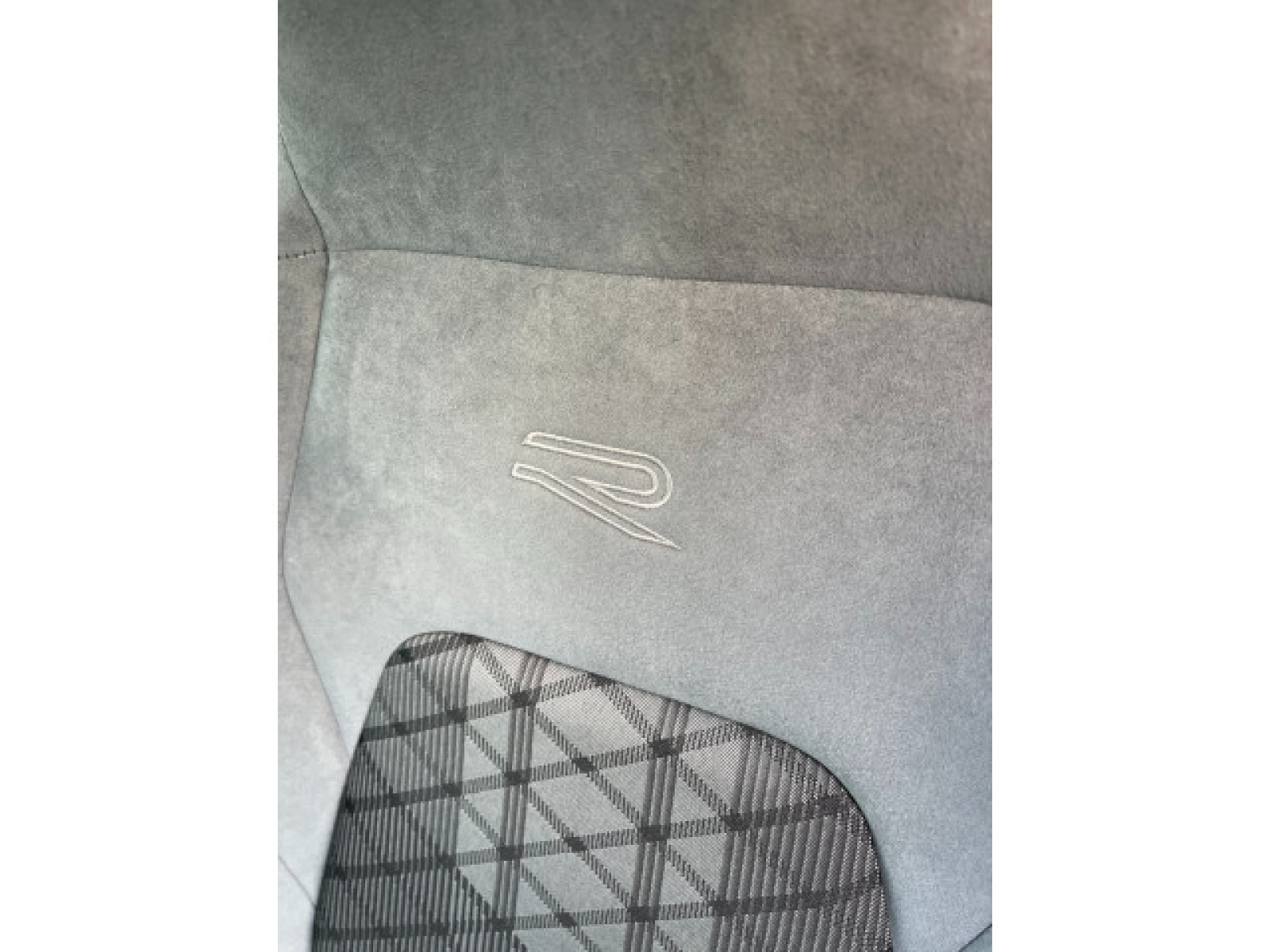 Volkswagen - Golf Variant_16