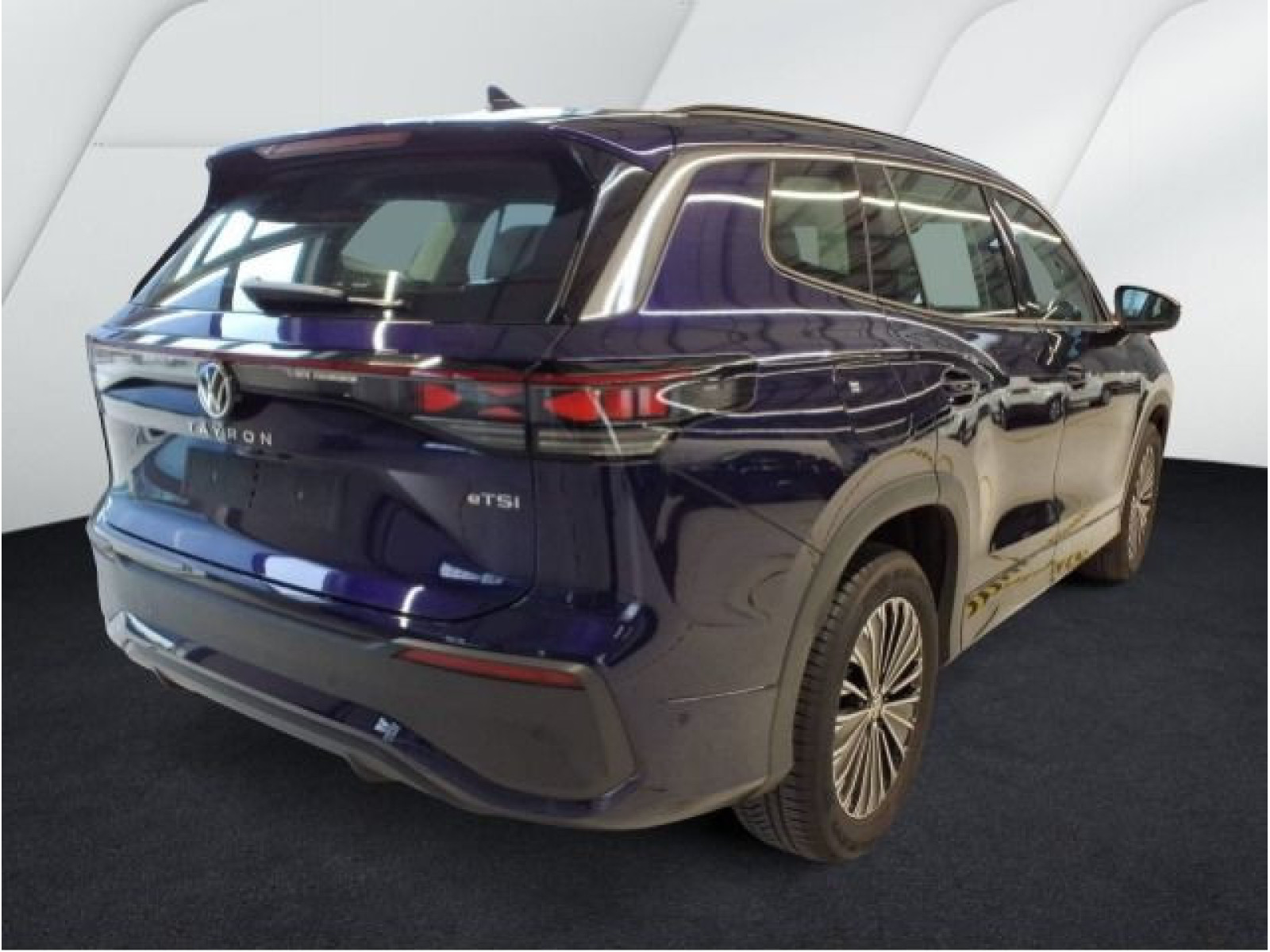 diagonalansicht-hinten-aussen