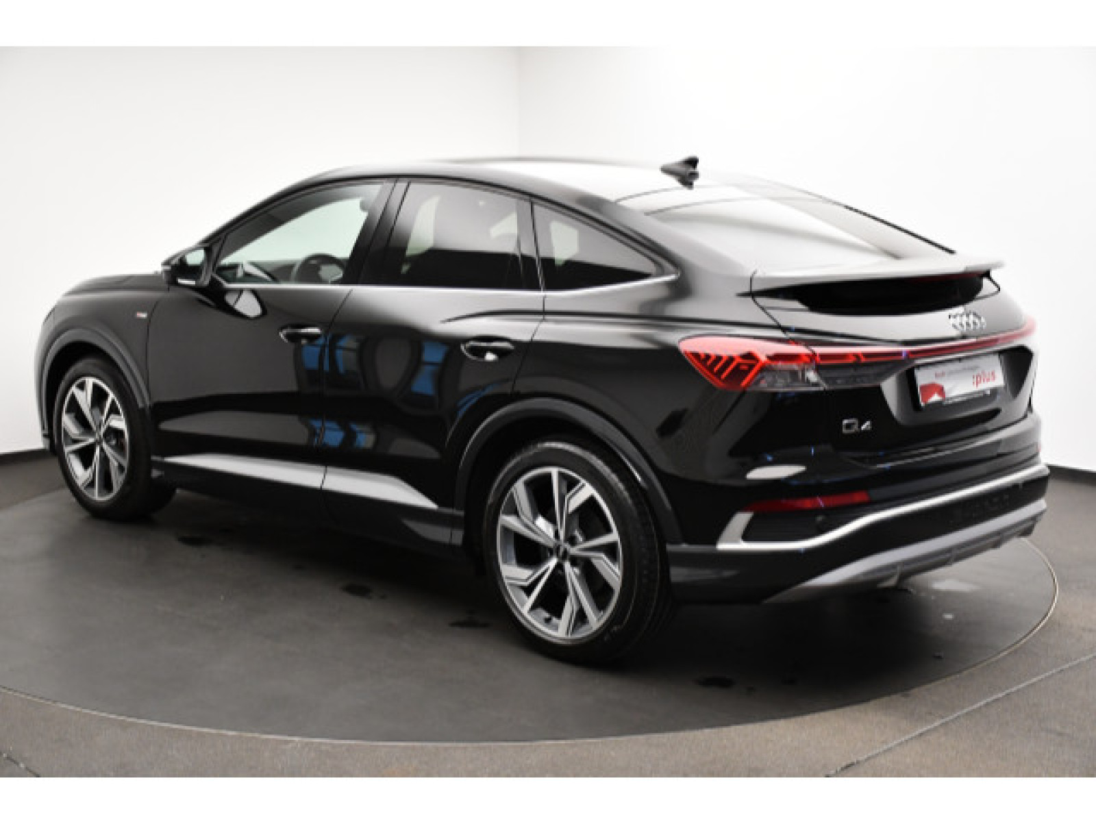 diagonalansicht-hinten-aussen