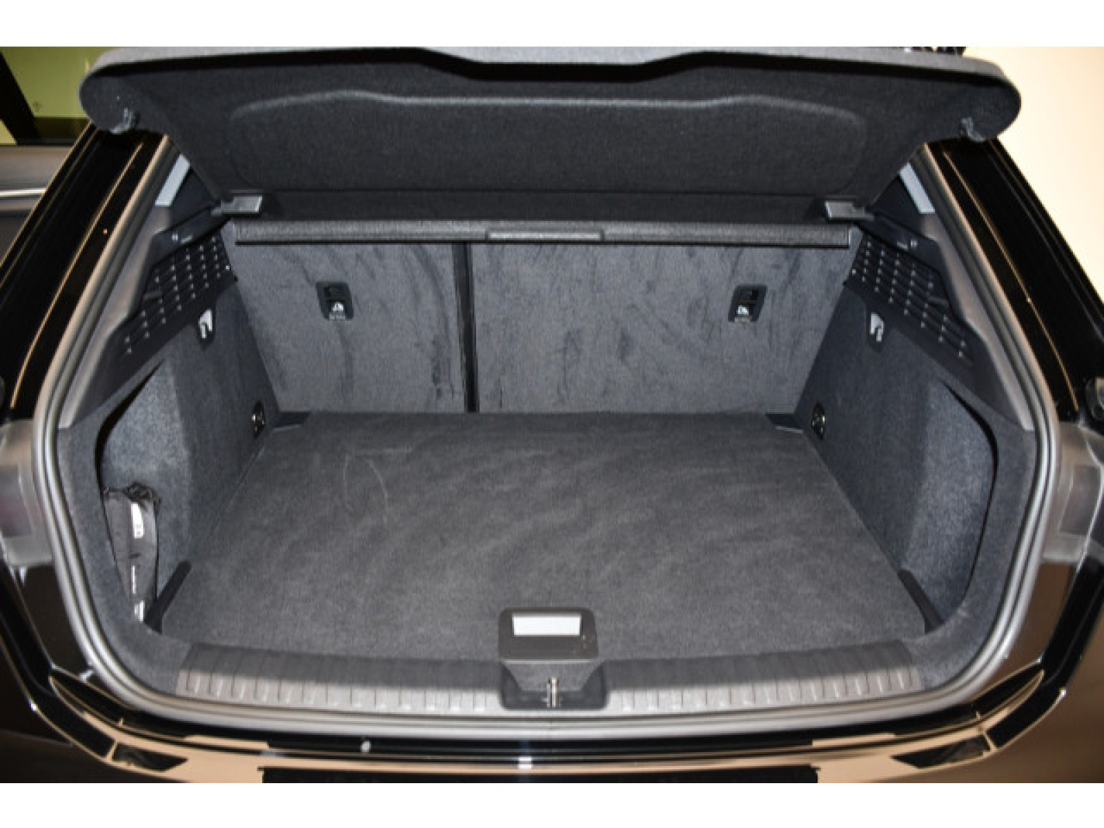 Audi - A3 Sportback_13