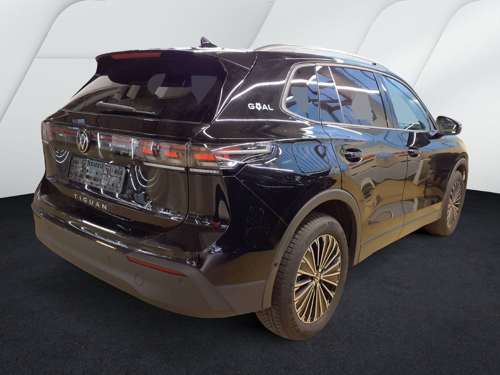 diagonalansicht-hinten-aussen