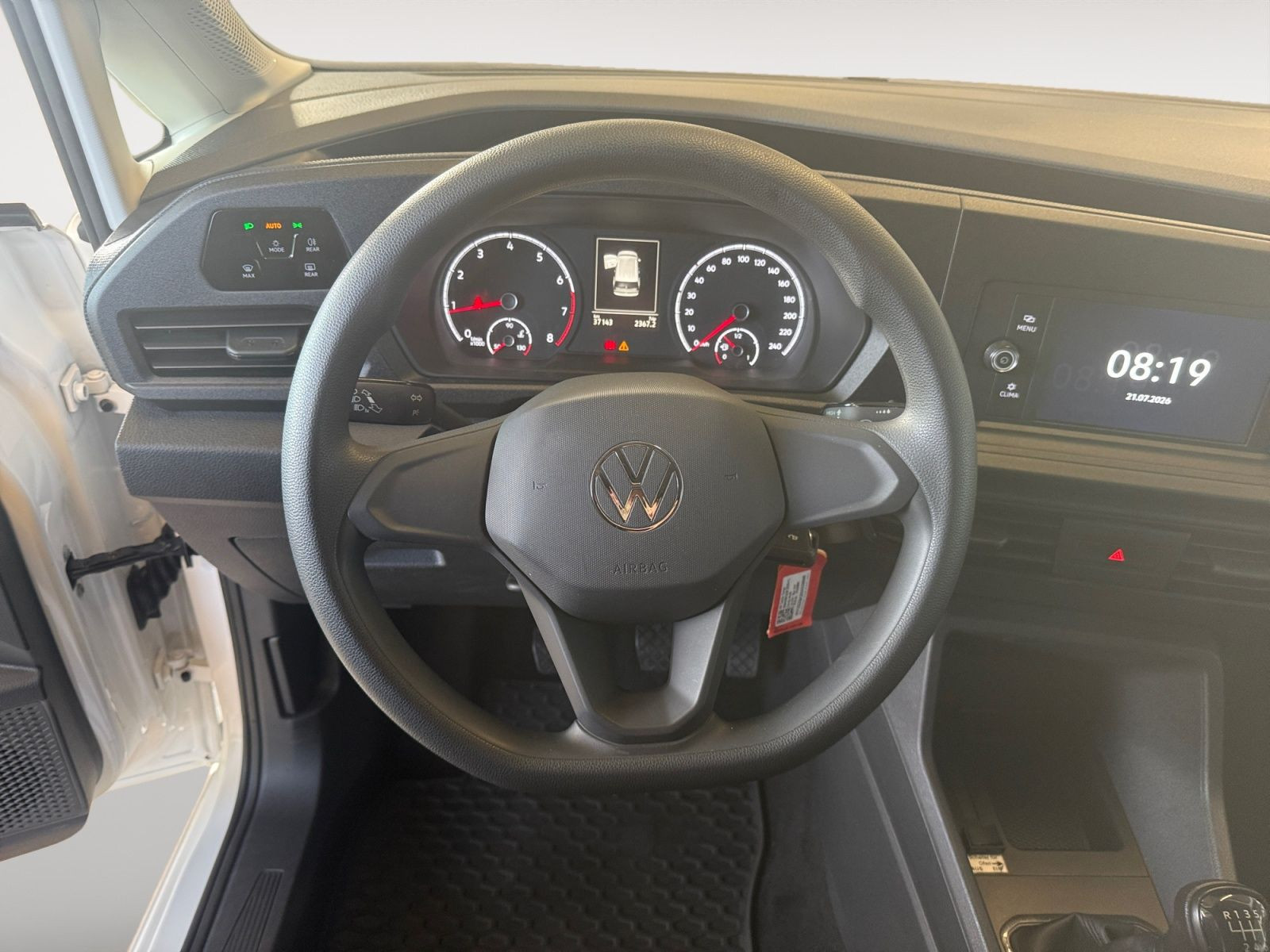 Volkswagen - Caddy_13