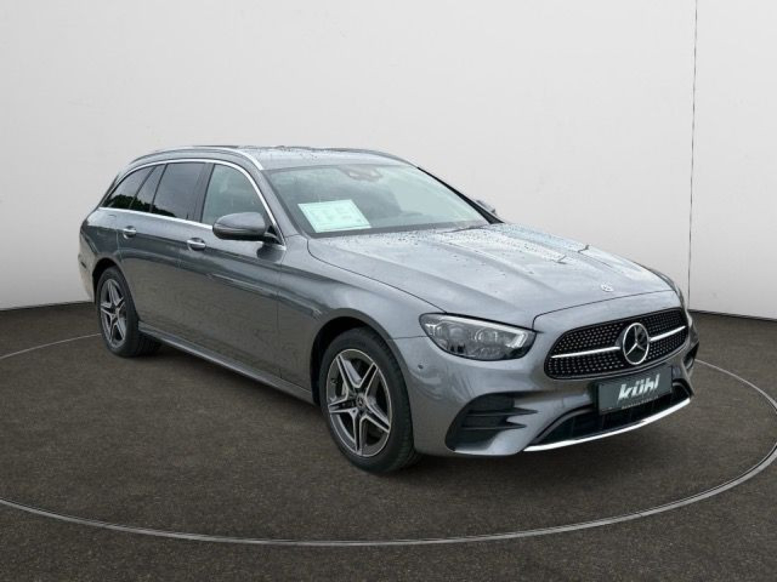 Mercedes-Benz - E 300_8