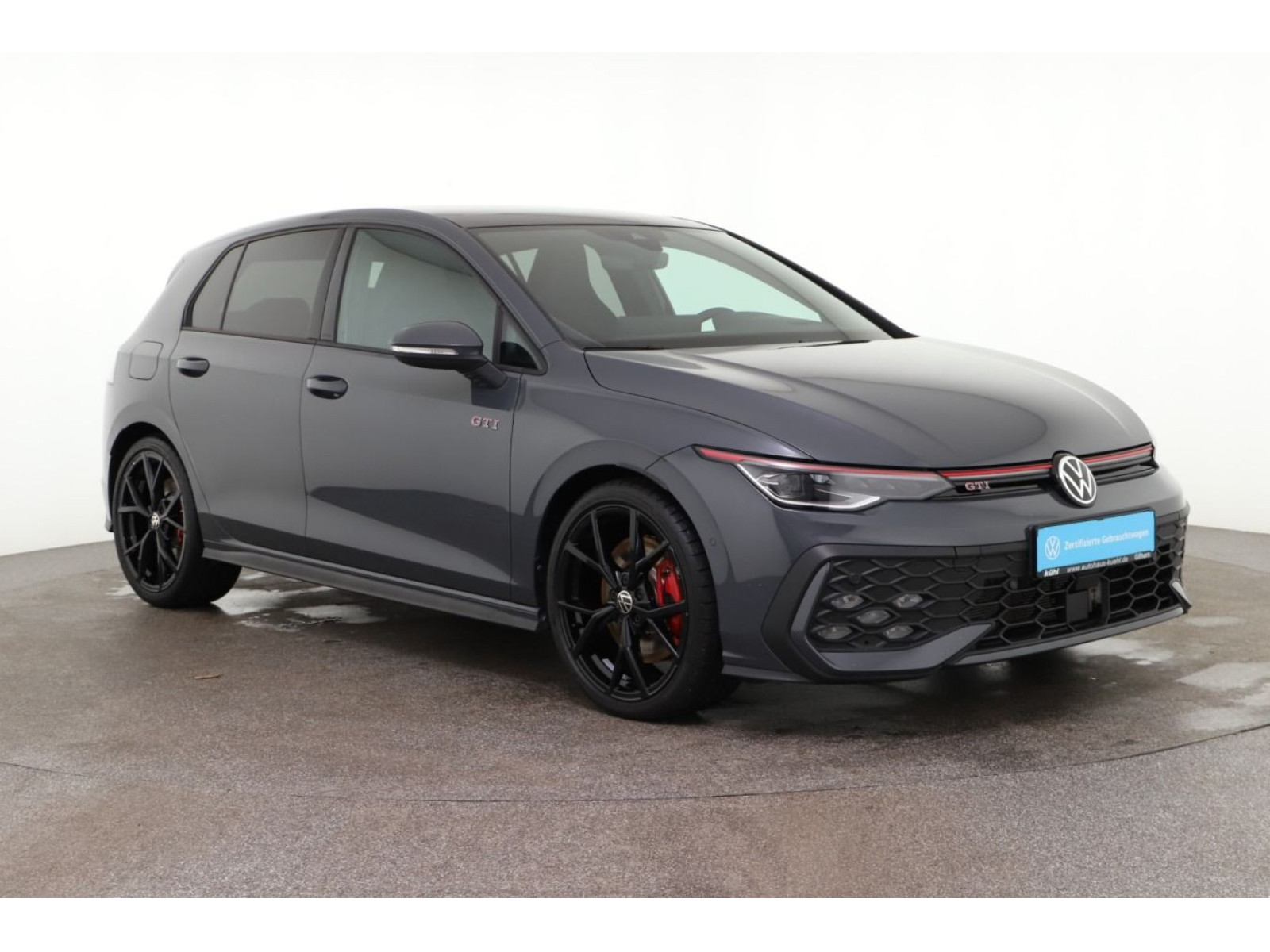 diagonal-frontansicht-aussen diagonal-frontansicht-aussen