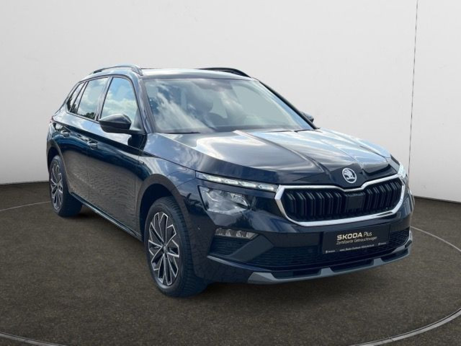 diagonal-frontansicht-aussen