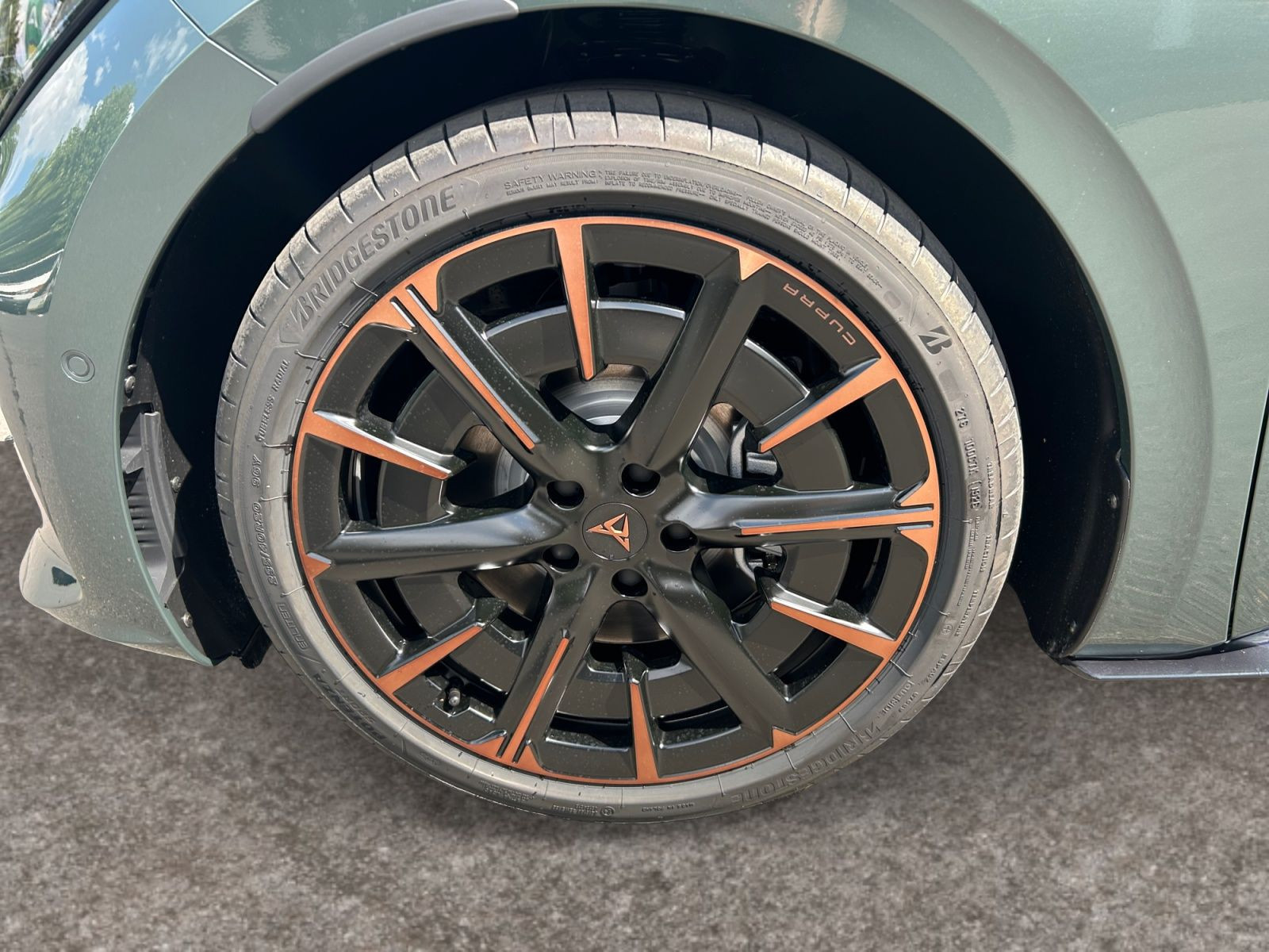 Cupra - Born_15