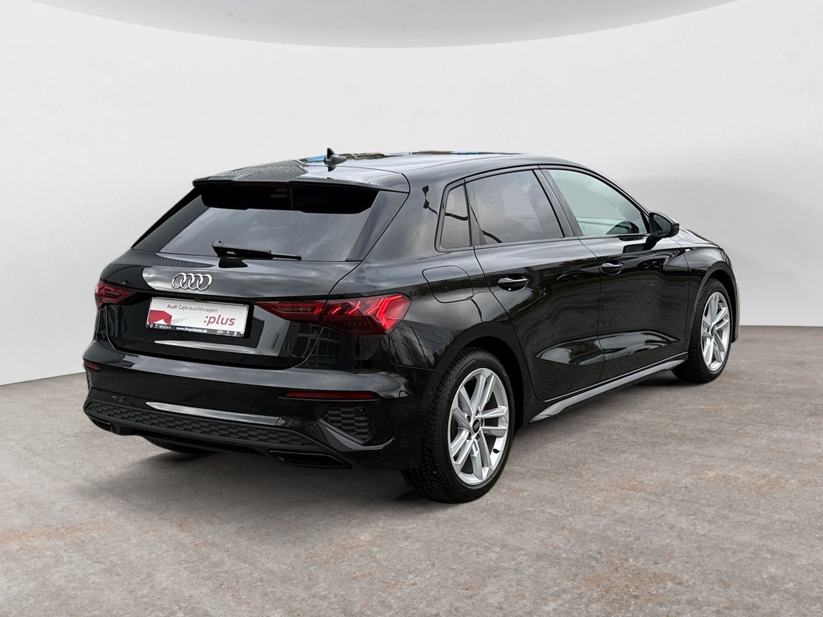 diagonalansicht-hinten-aussen diagonalansicht-hinten-aussen