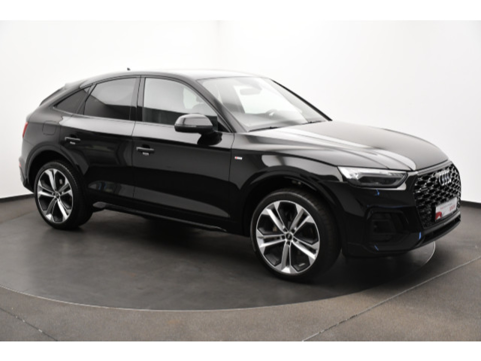 diagonal-frontansicht-aussen diagonal-frontansicht-aussen