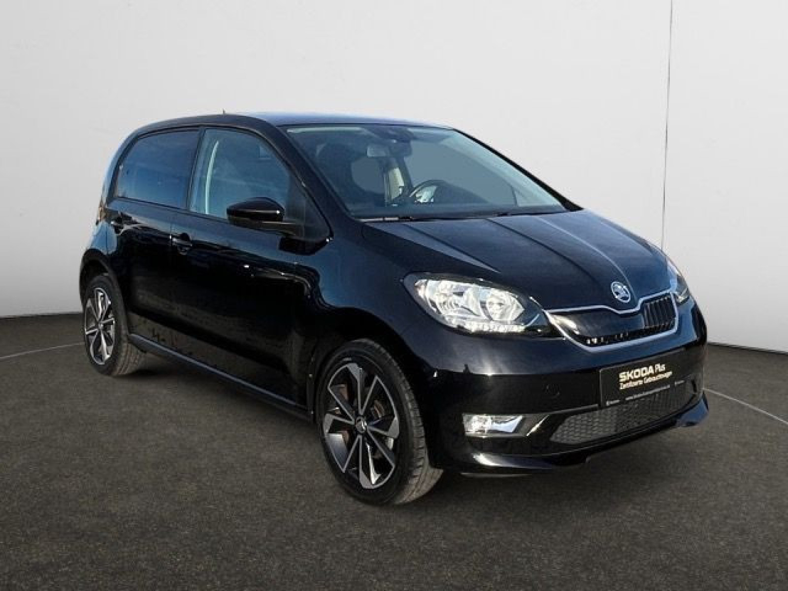 diagonal-frontansicht-aussen