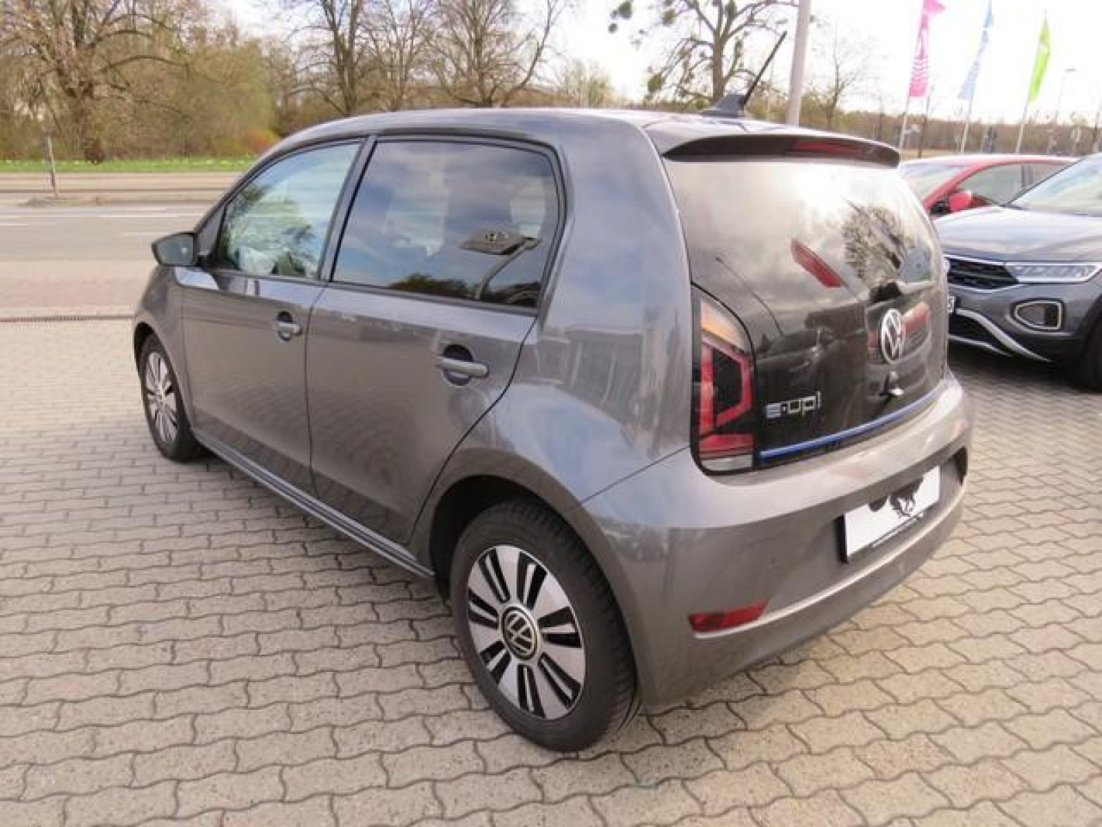 diagonalansicht-hinten-aussen