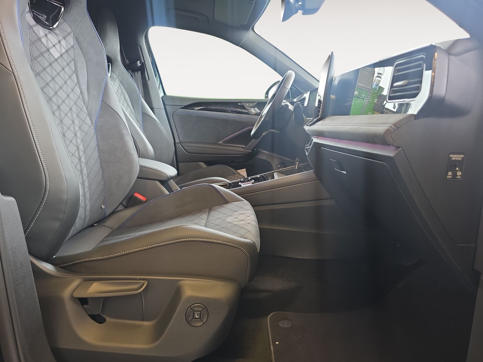 Volkswagen - Tiguan_16