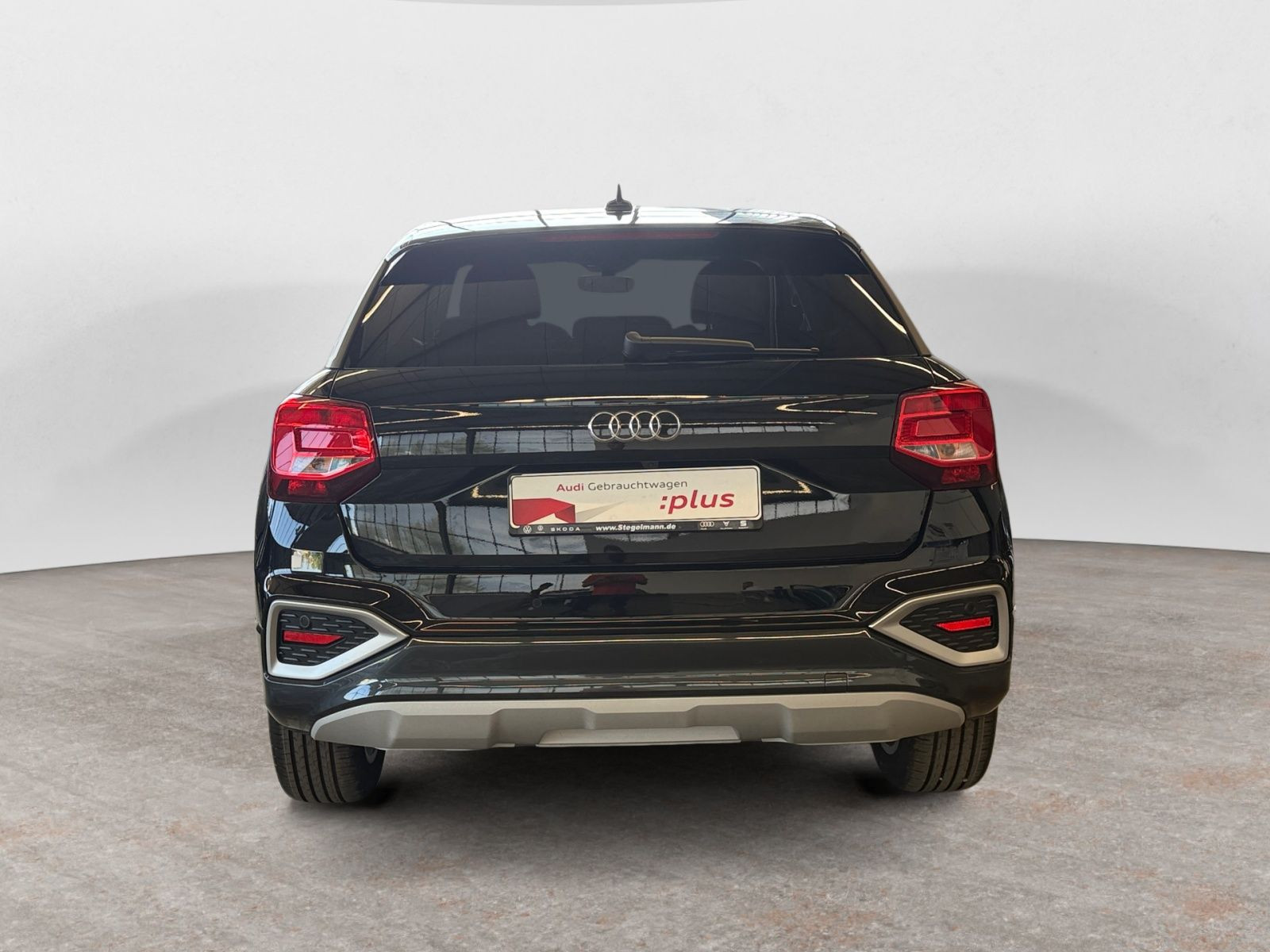 Audi - Q2_6