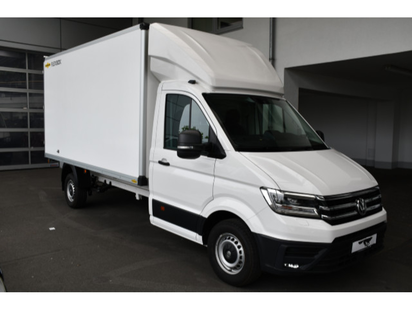 diagonal-frontansicht-aussen