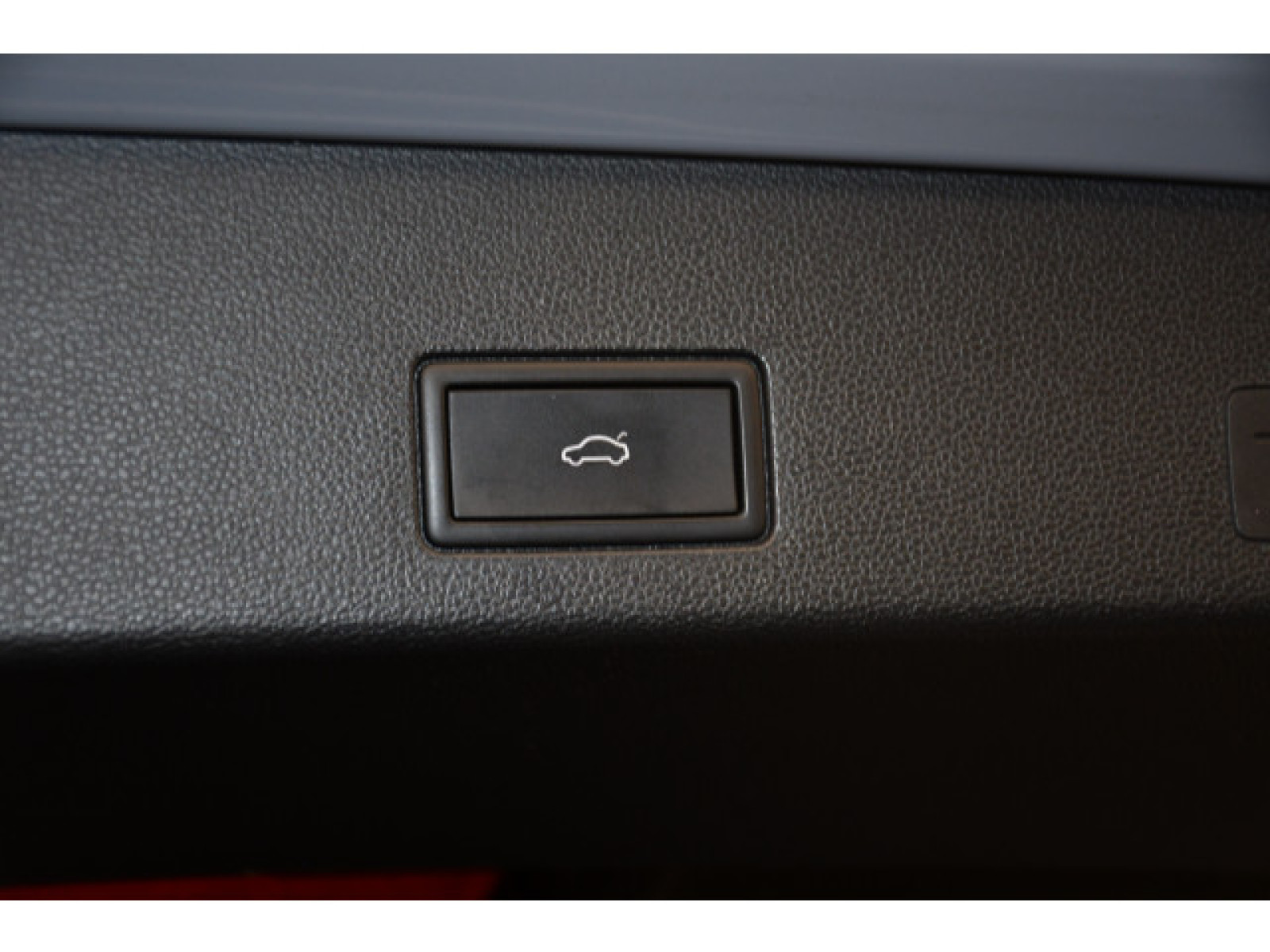 Volkswagen - Golf_12