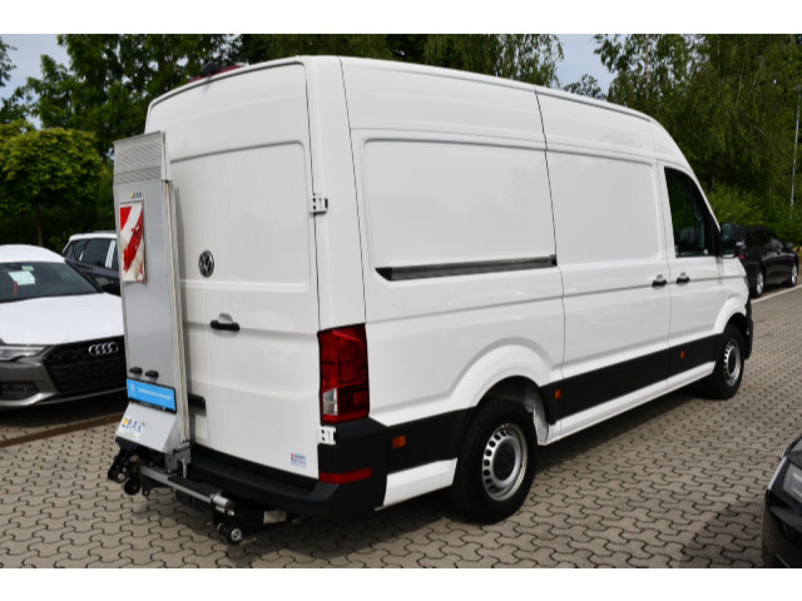 diagonalansicht-hinten-aussen