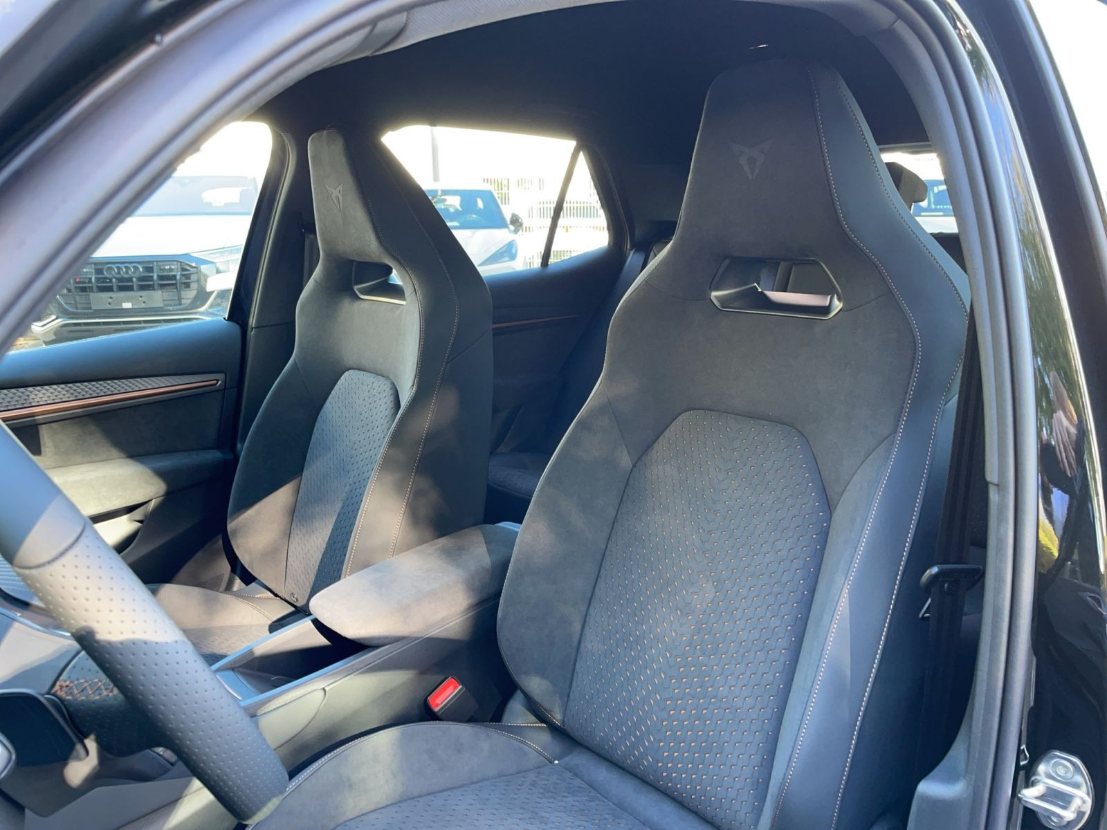Cupra - Born_11