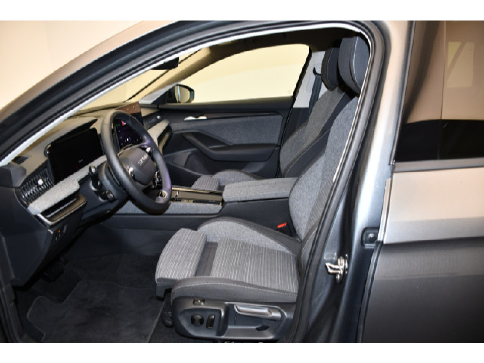 Škoda - Superb_4