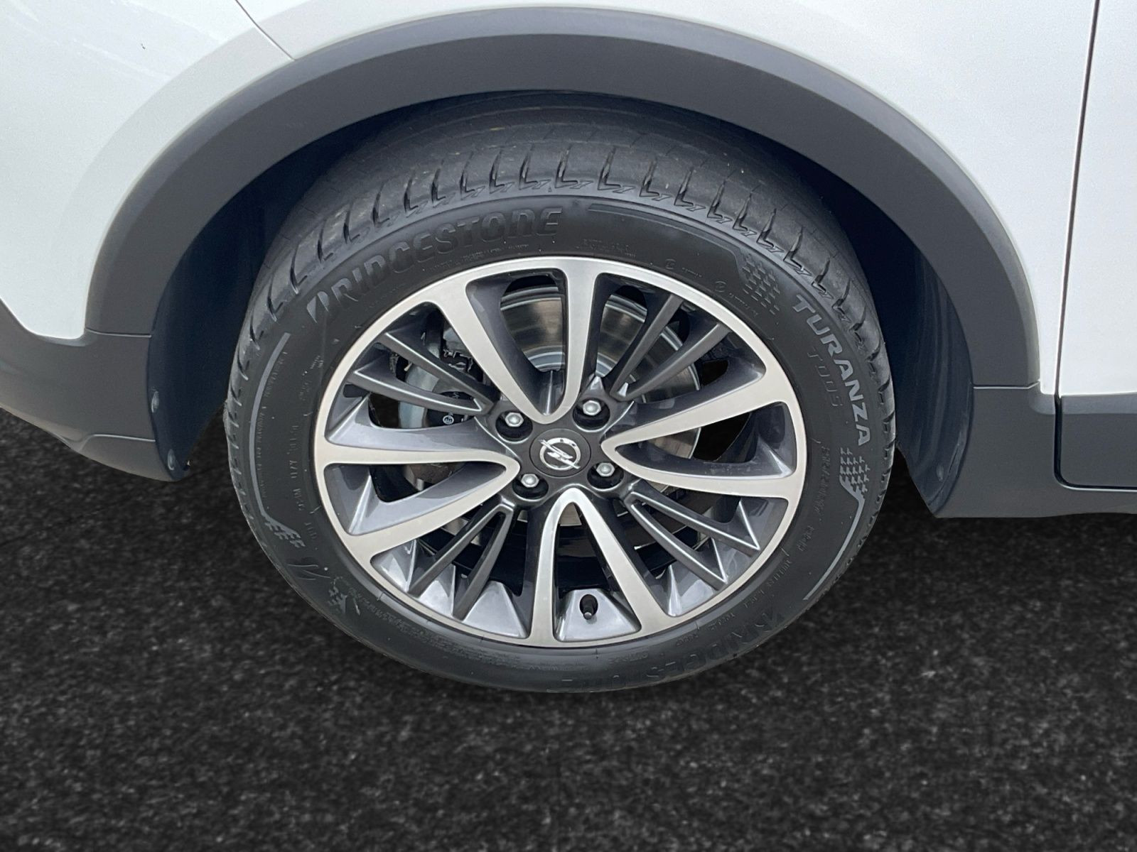 Opel - Crossland X_15