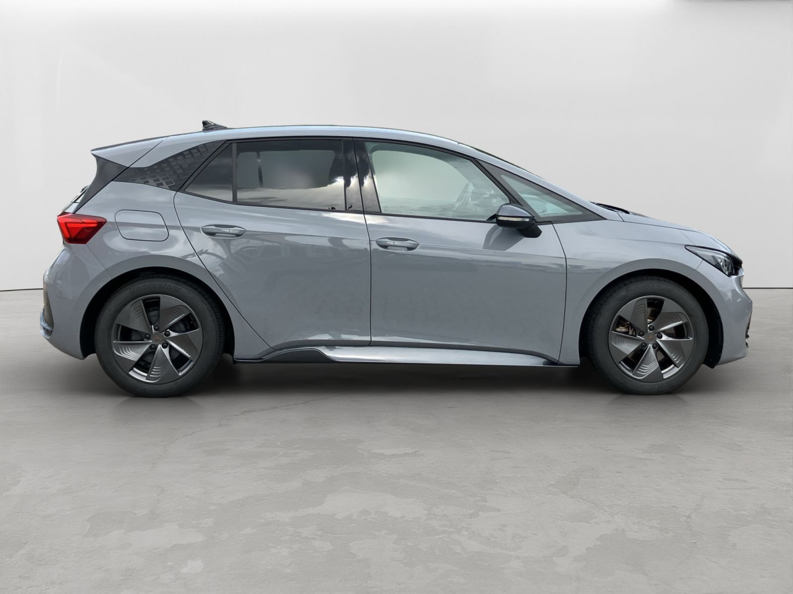 Cupra - Born_7