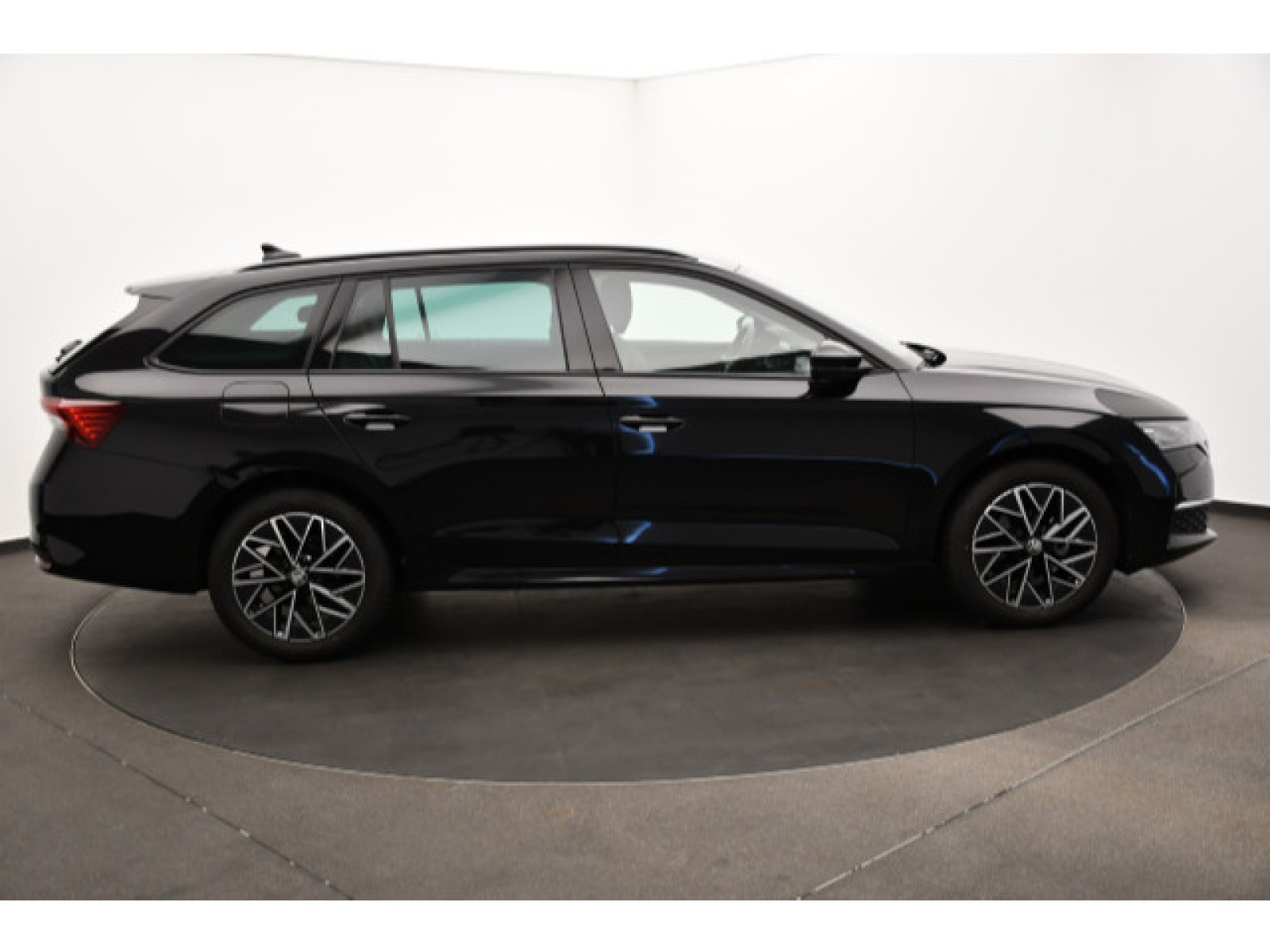 Škoda - Octavia_17