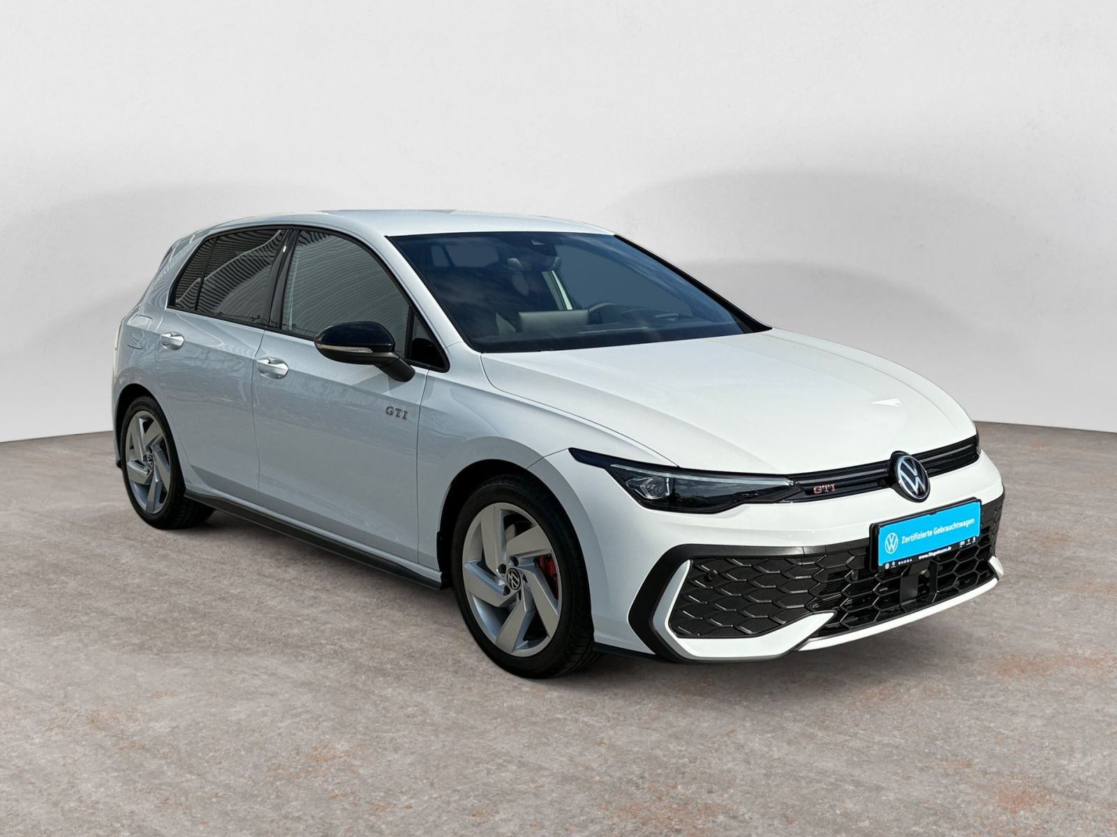 diagonal-frontansicht-aussen diagonal-frontansicht-aussen