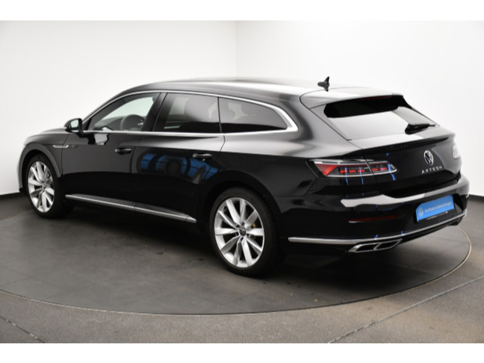 diagonalansicht-hinten-aussen