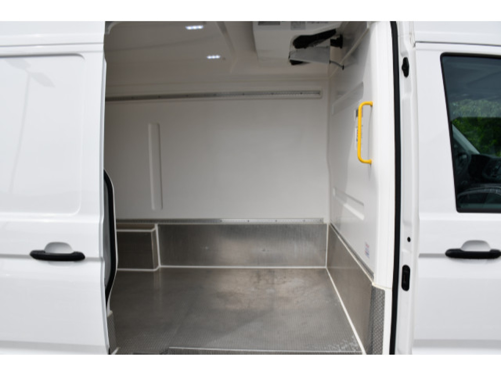 Volkswagen - Crafter_8