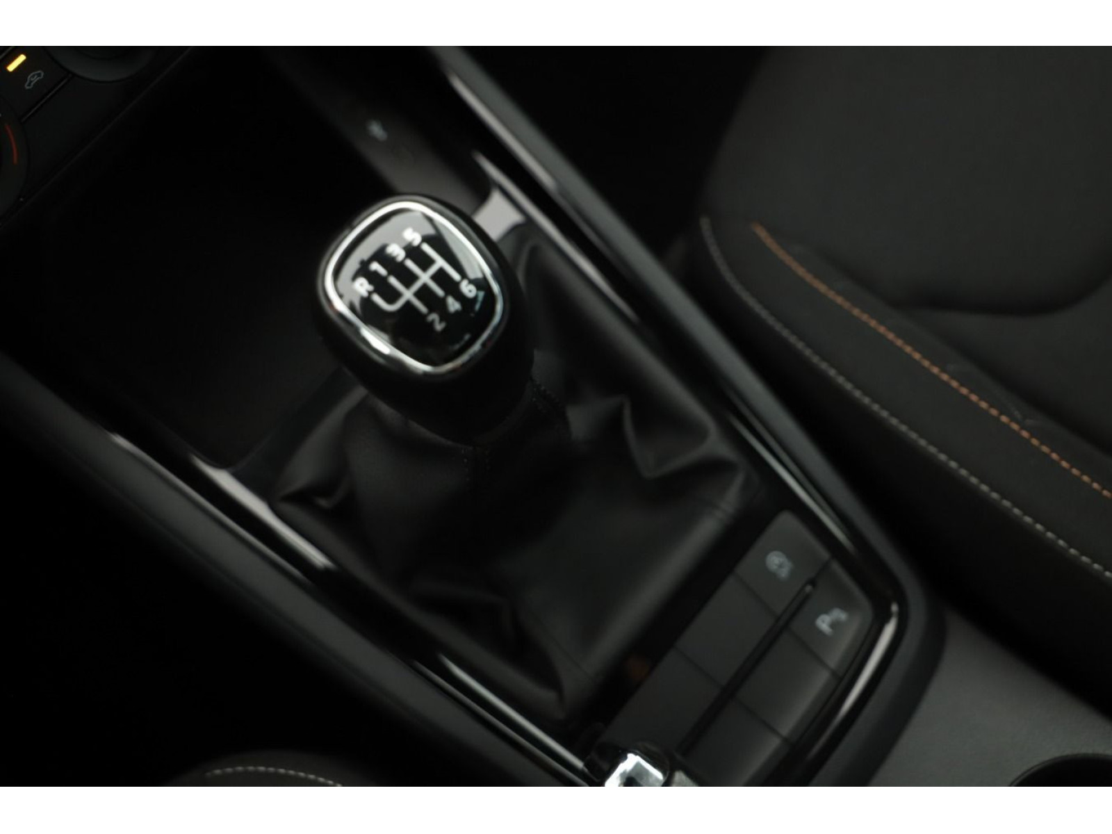 Škoda - Kamiq_12