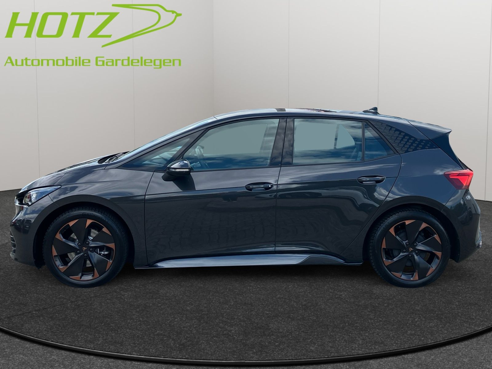 Cupra - Born_3
