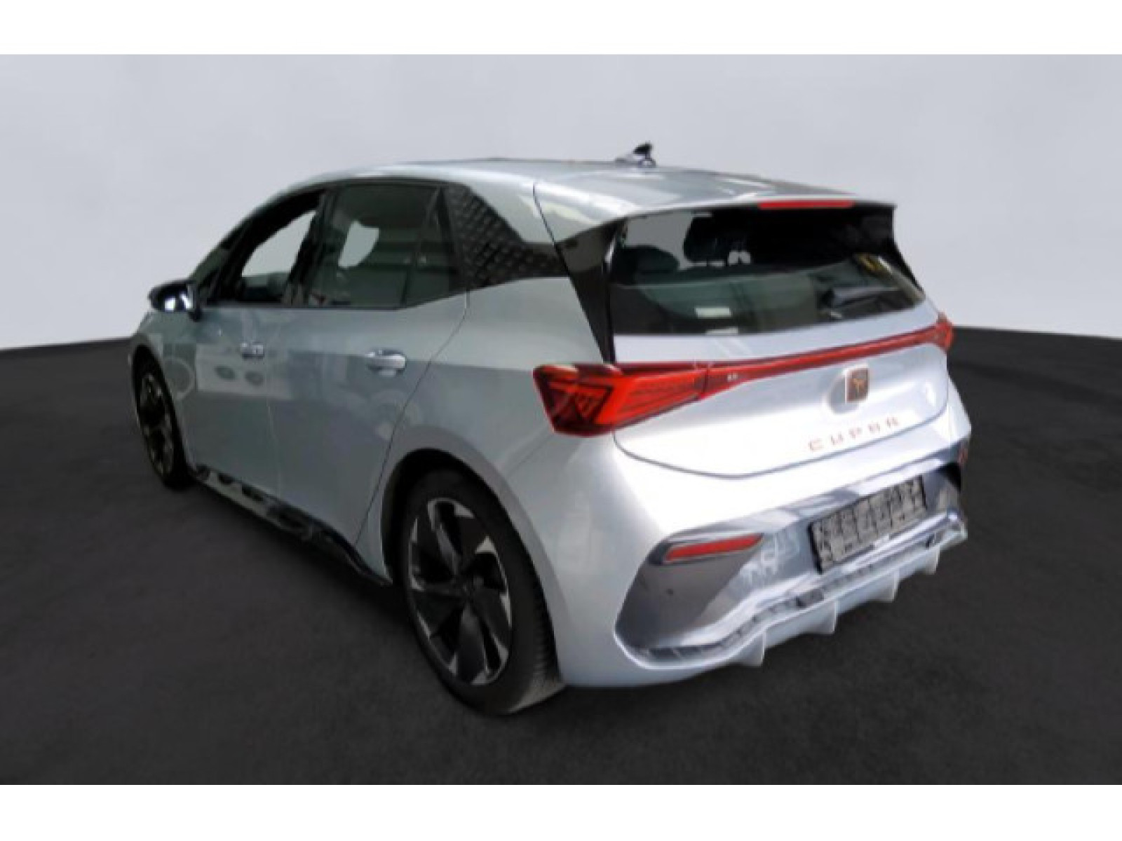 Cupra - Born_3