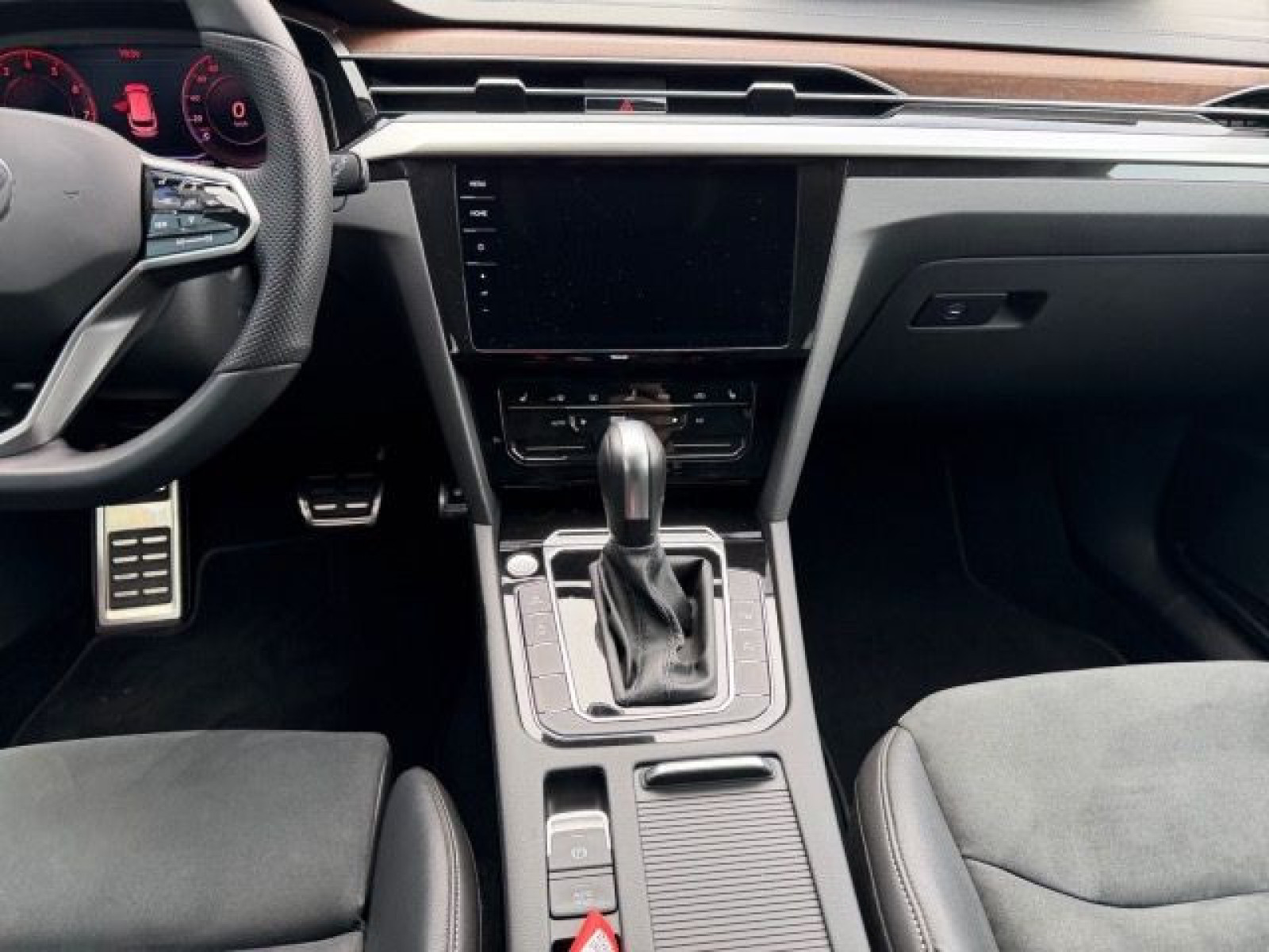 Volkswagen - Arteon Shooting Brake_11