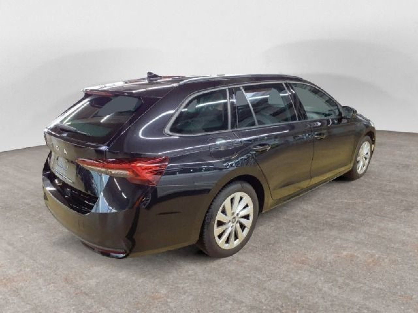 diagonalansicht-hinten-aussen