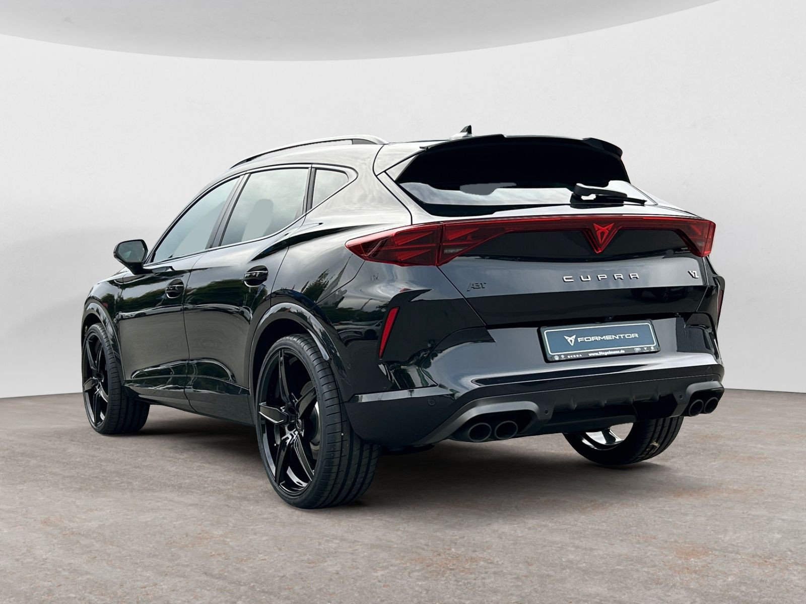 diagonalansicht-hinten-aussen