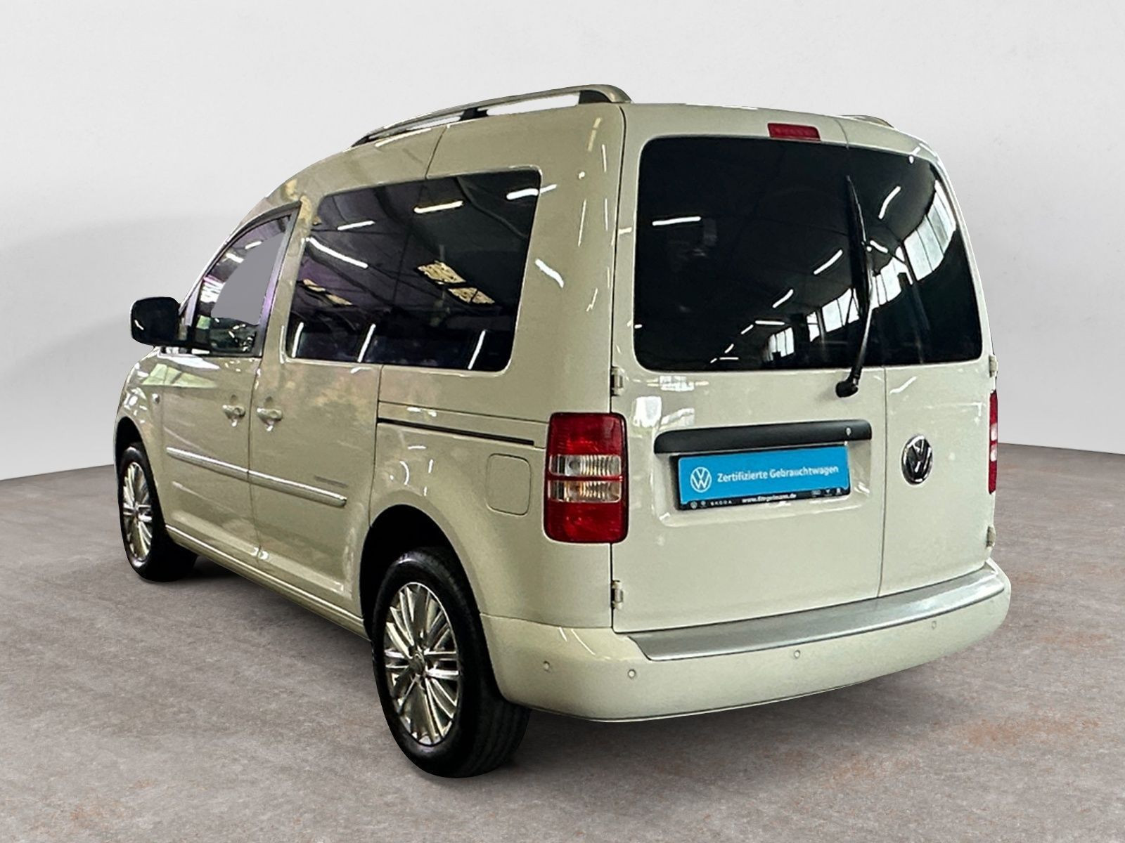 diagonalansicht-hinten-aussen