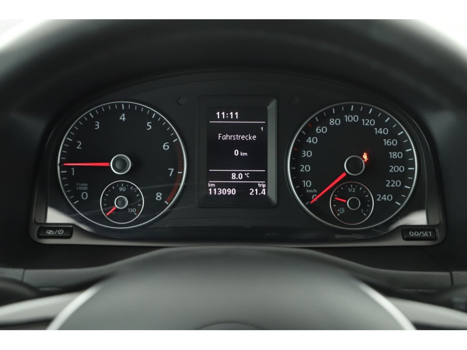 Volkswagen - Caddy_10