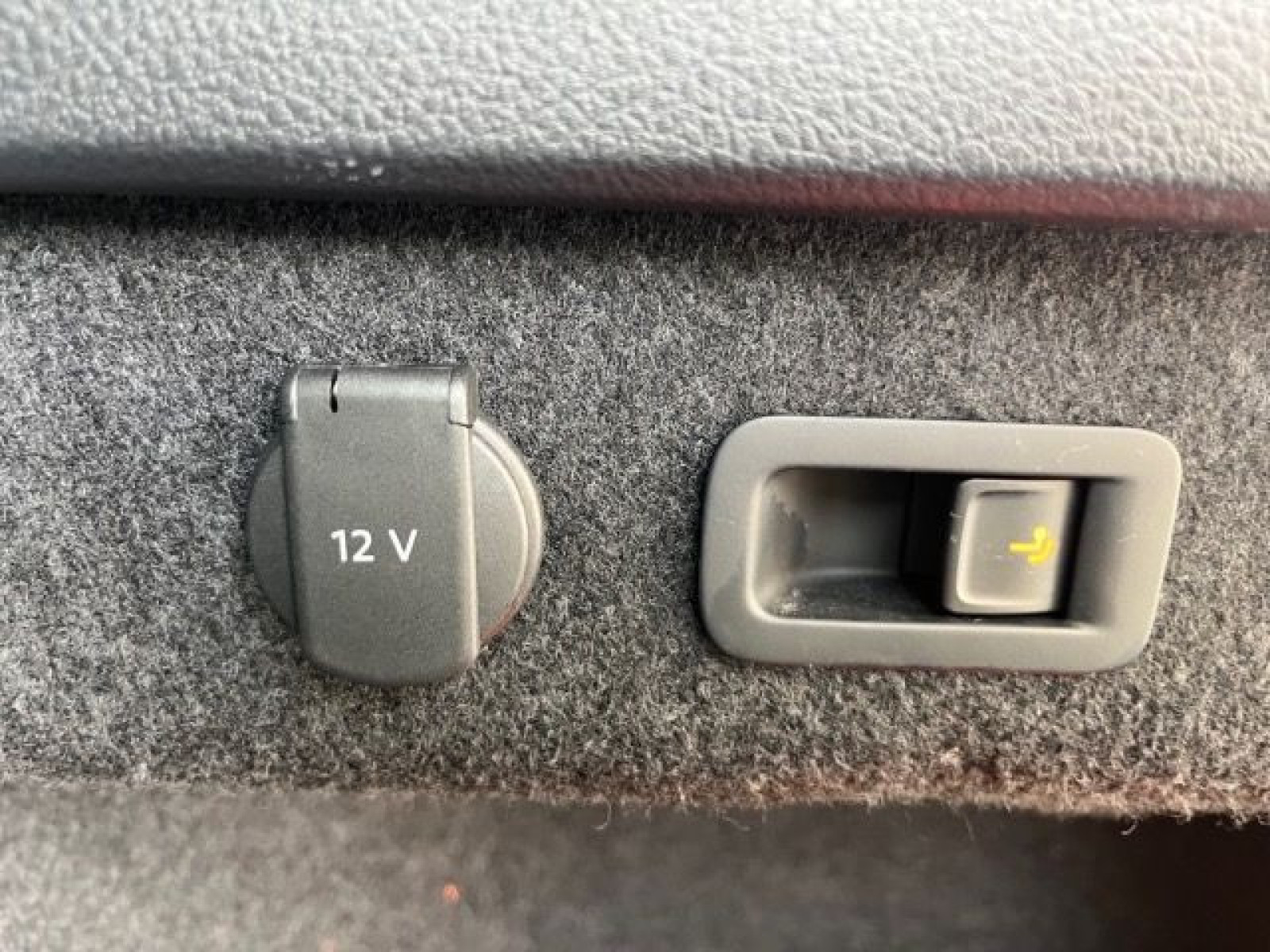 Volkswagen - Passat Variant_17