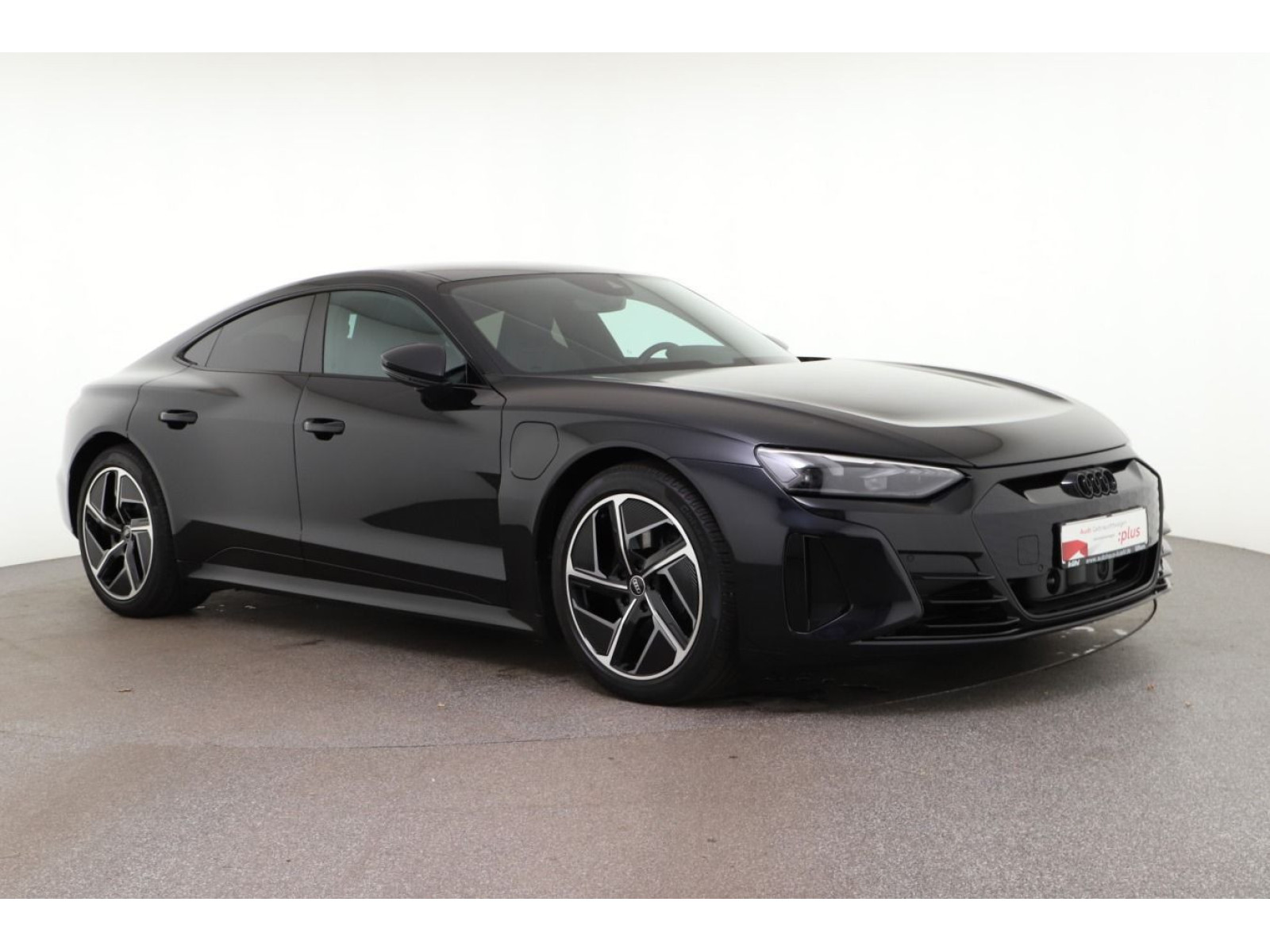 diagonal-frontansicht-aussen diagonal-frontansicht-aussen