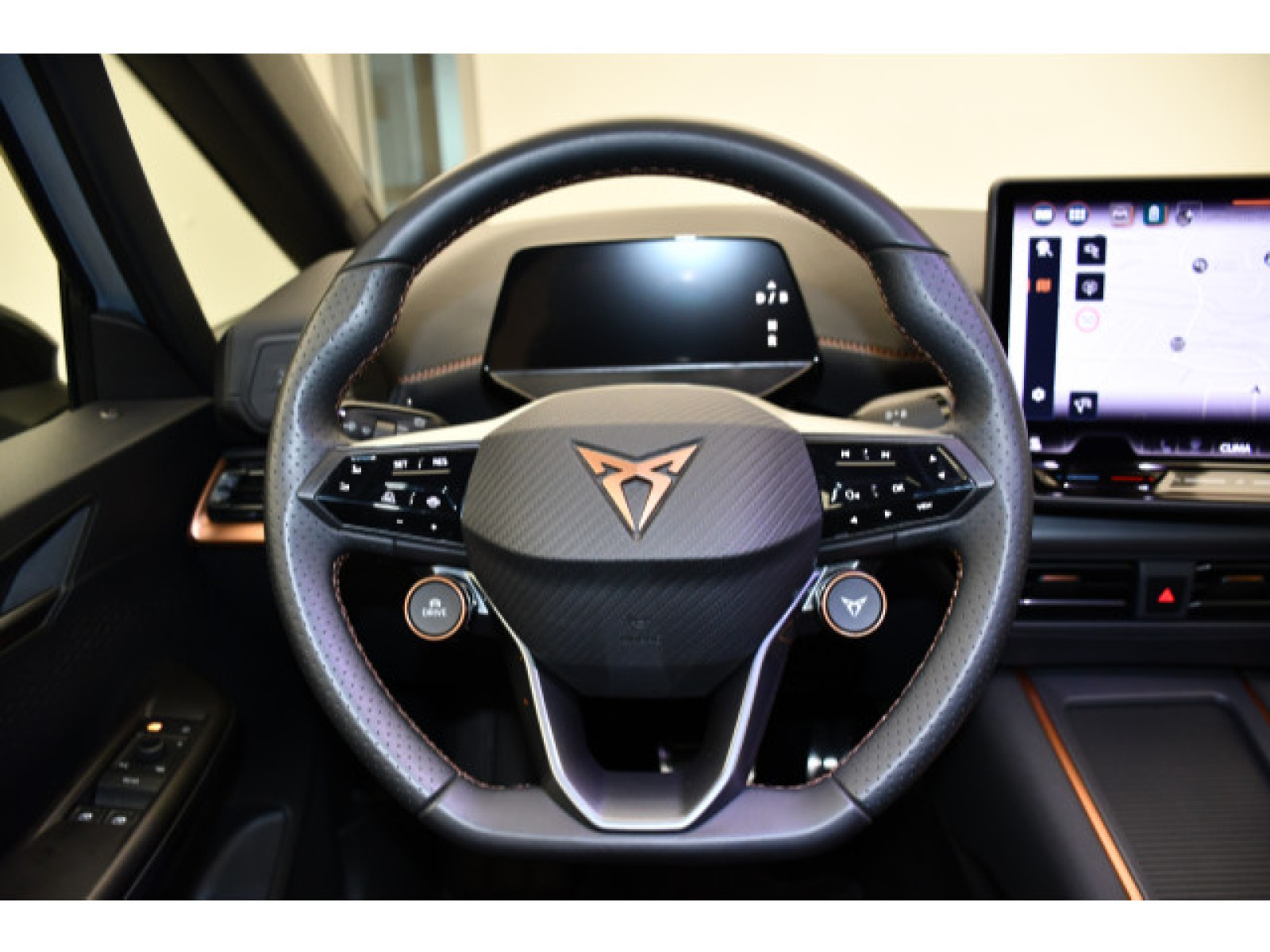 Cupra - Born_5