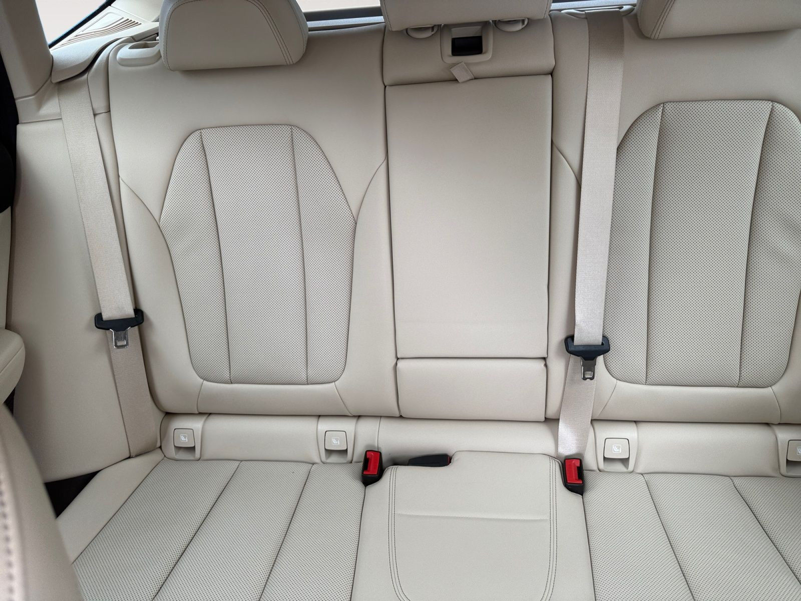 BMW - X3_14