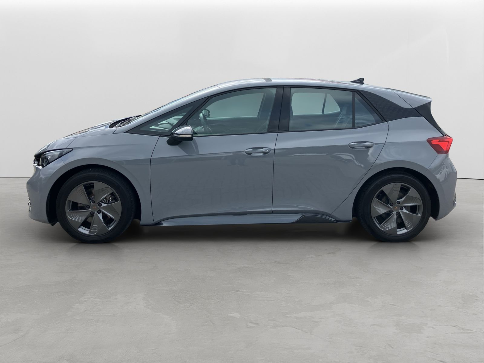 Cupra - Born_3