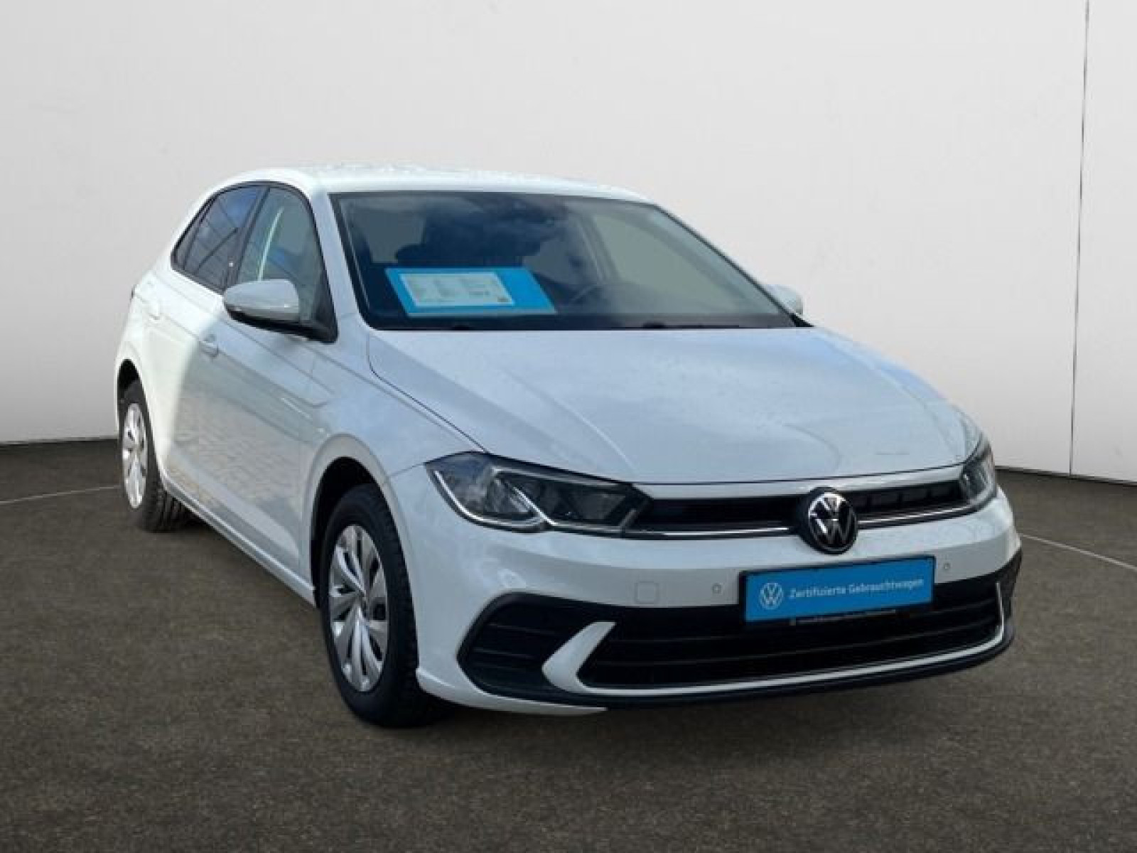 diagonal-frontansicht-aussen