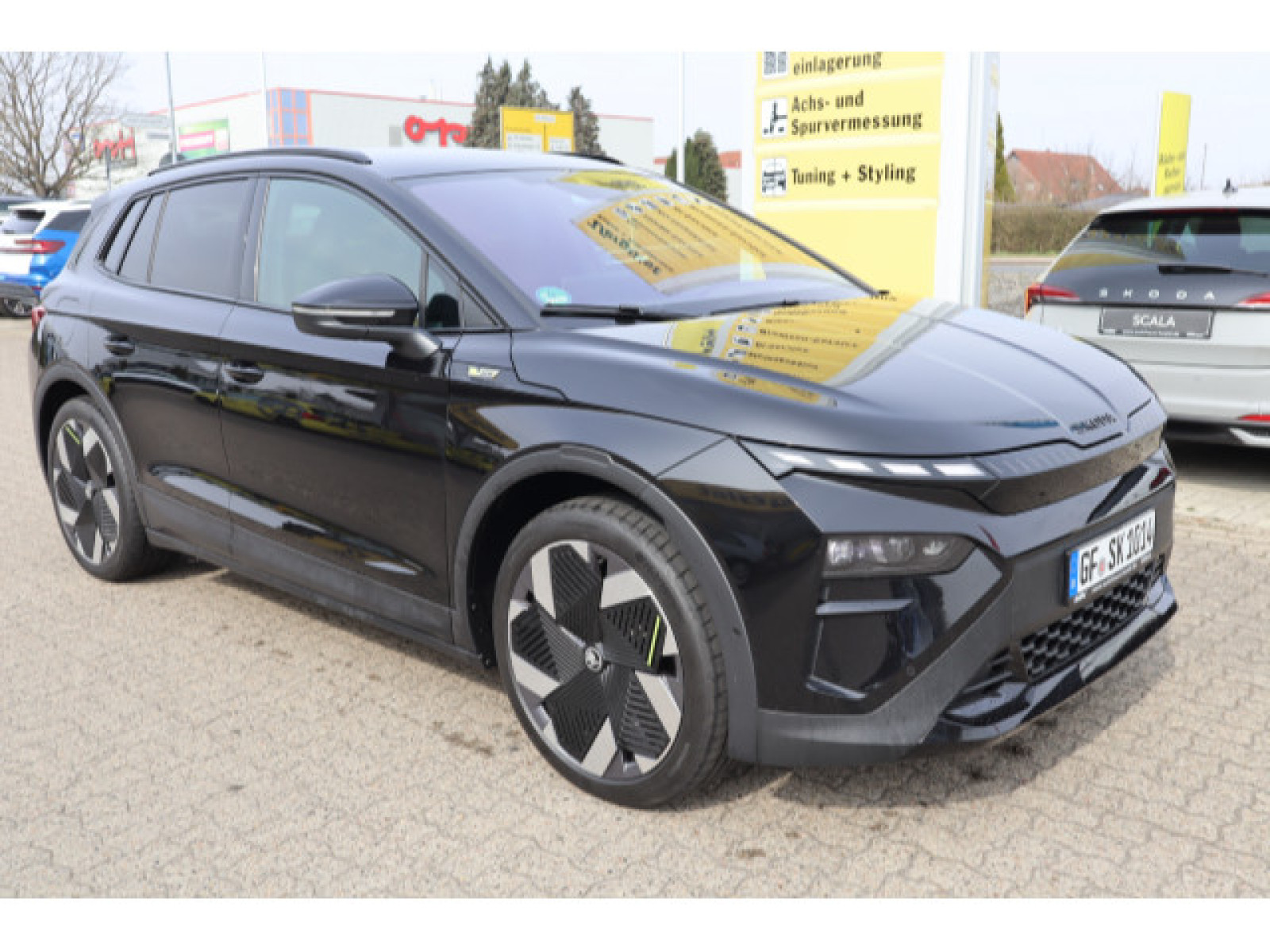 diagonal-frontansicht-aussen