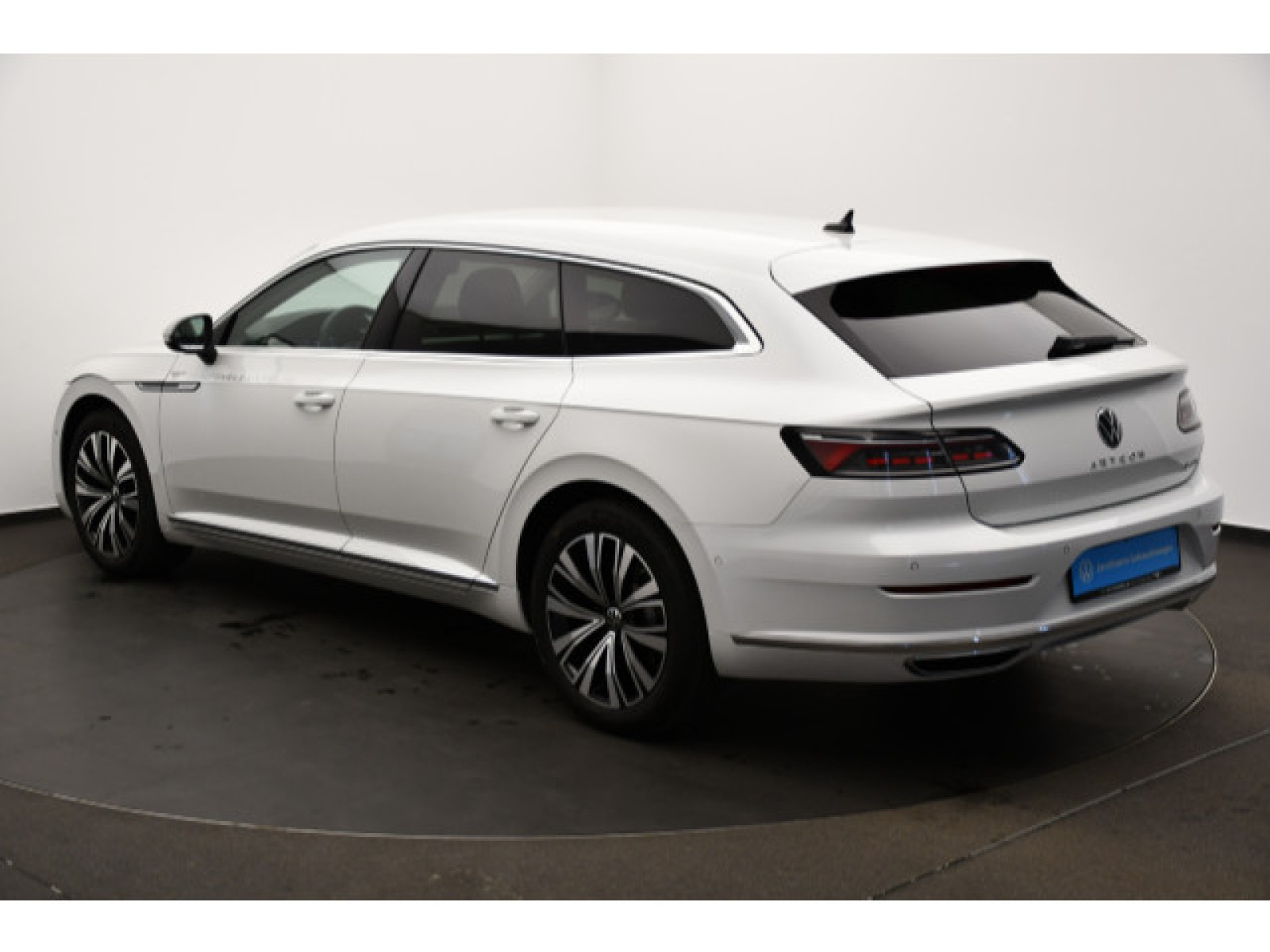 Volkswagen - Arteon Shooting Brake_16