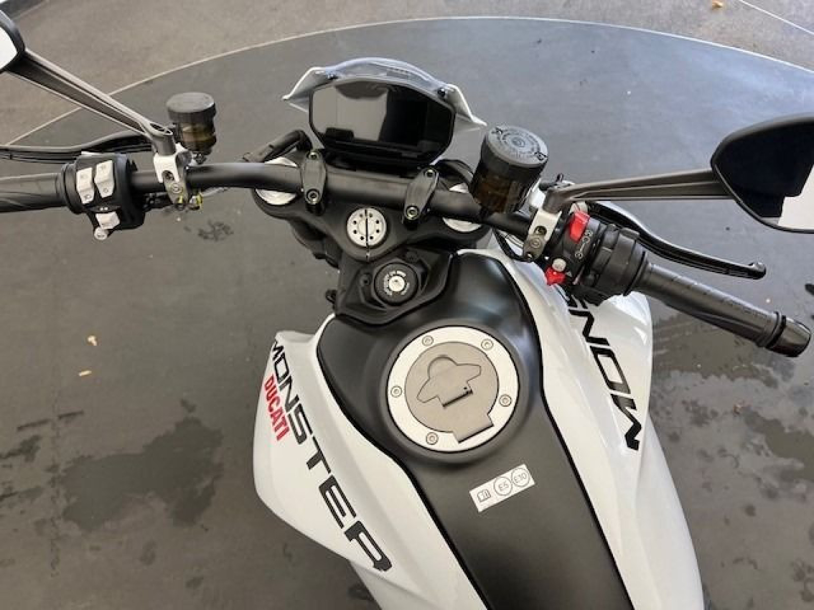 Ducati - Monster +_4 Ducati - Monster +_4