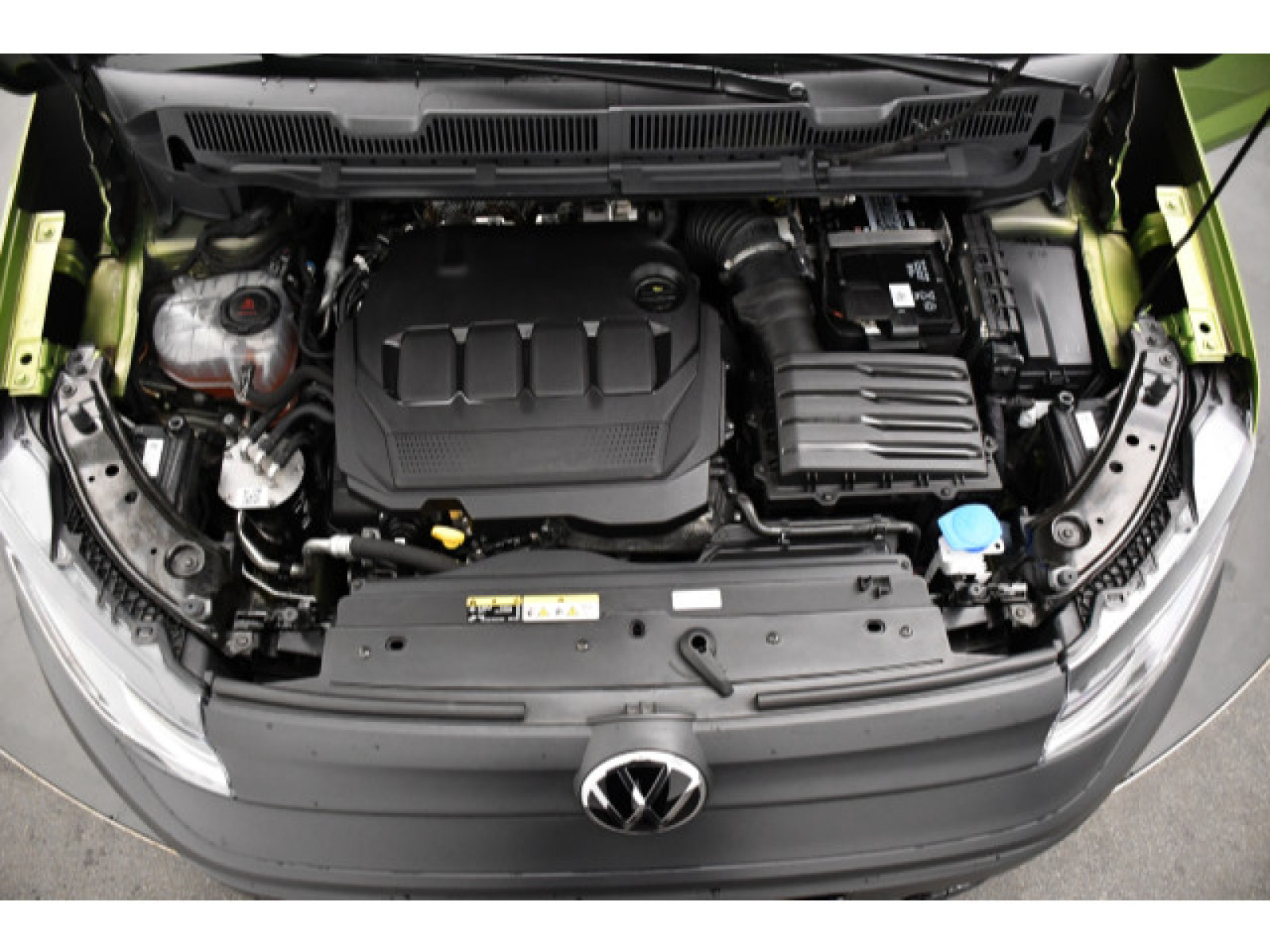 Volkswagen - Caddy_11